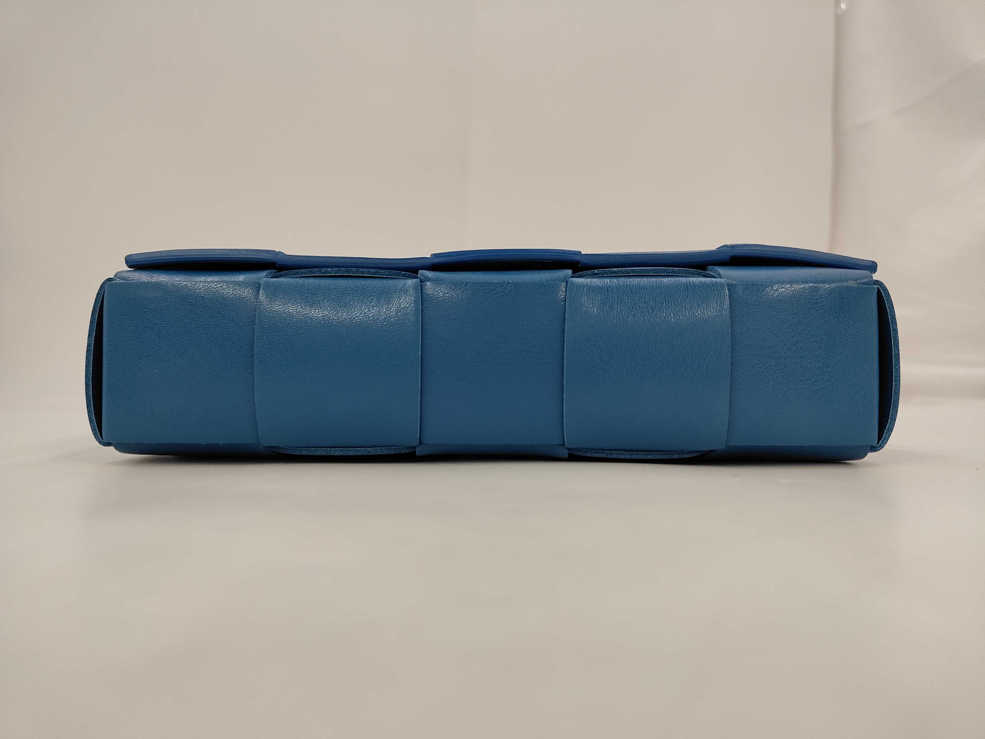 Intrecciato Versatile Shoulder Bag — view 3