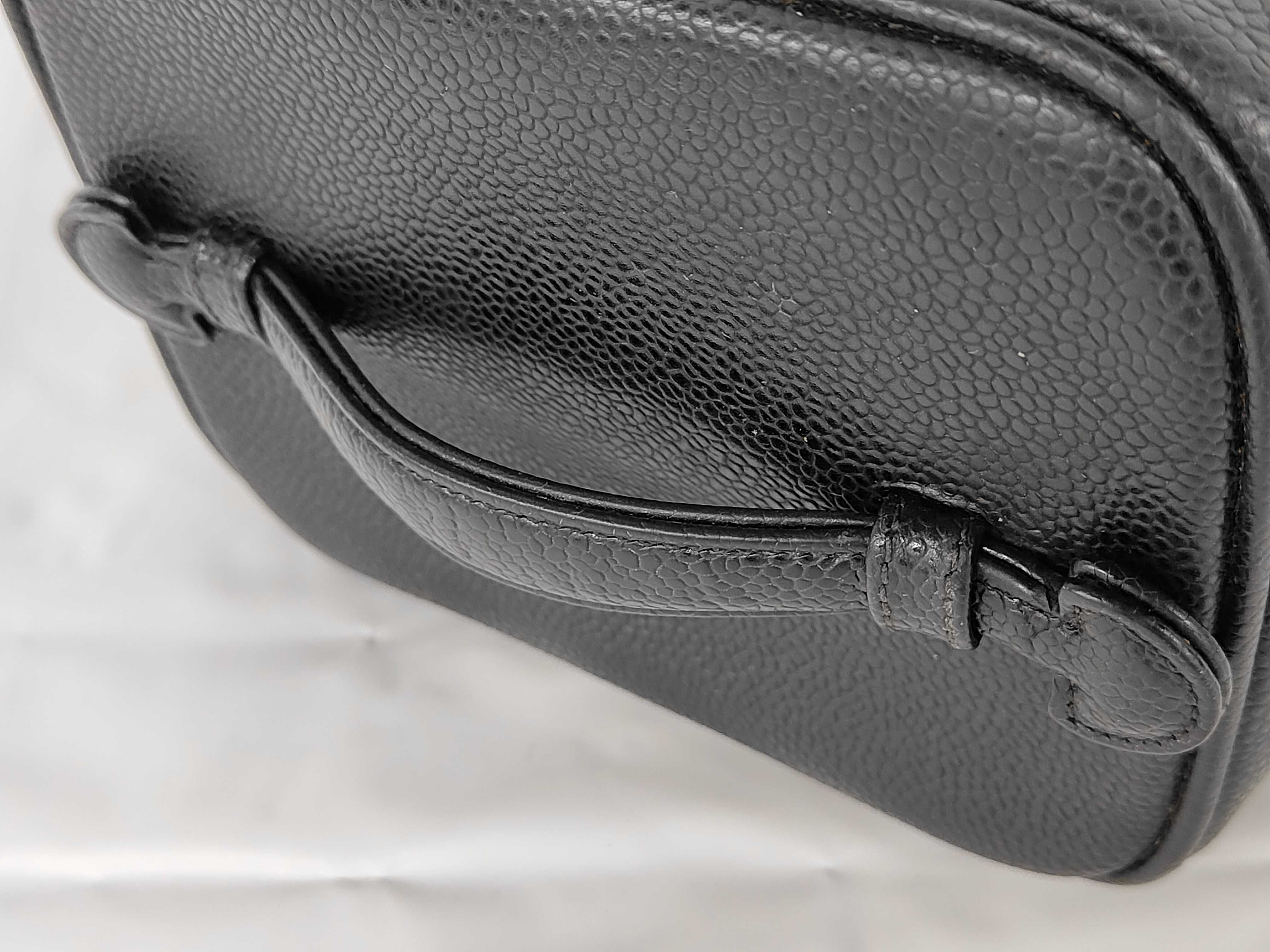 VN - Coco Mark Caviar Skin Vanity Bag Black Handbag — view 3