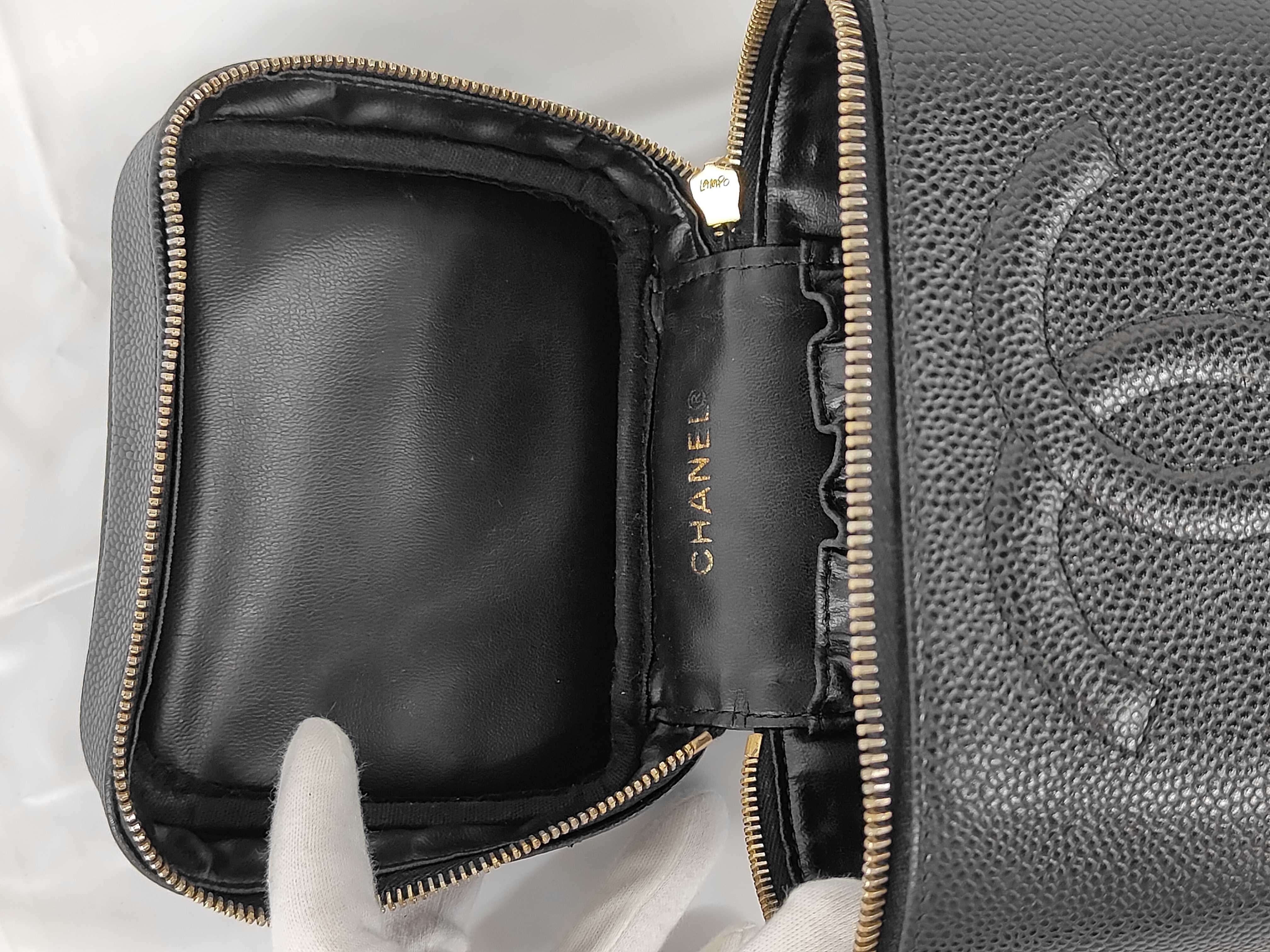 VN - Coco Mark Caviar Skin Vanity Bag Black Handbag — view 9