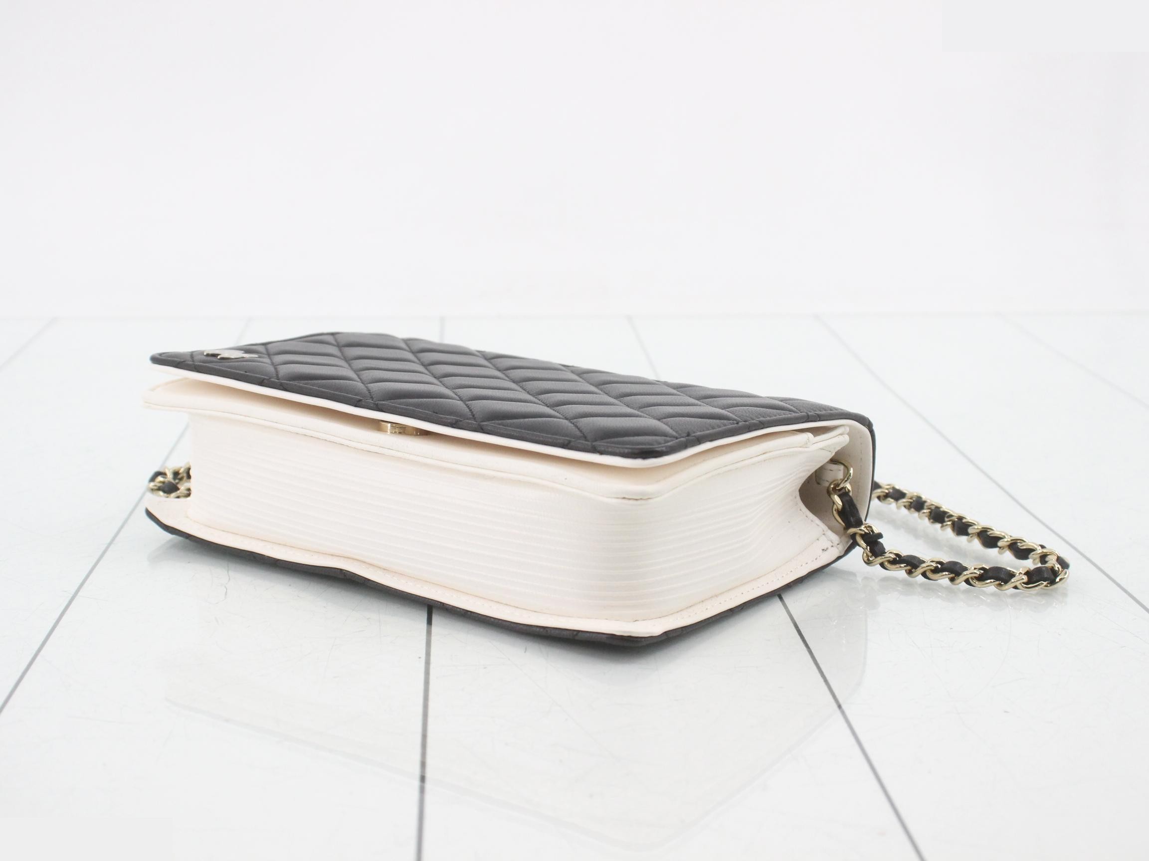 Matelassé Lambskin Chain Wallet — view 6