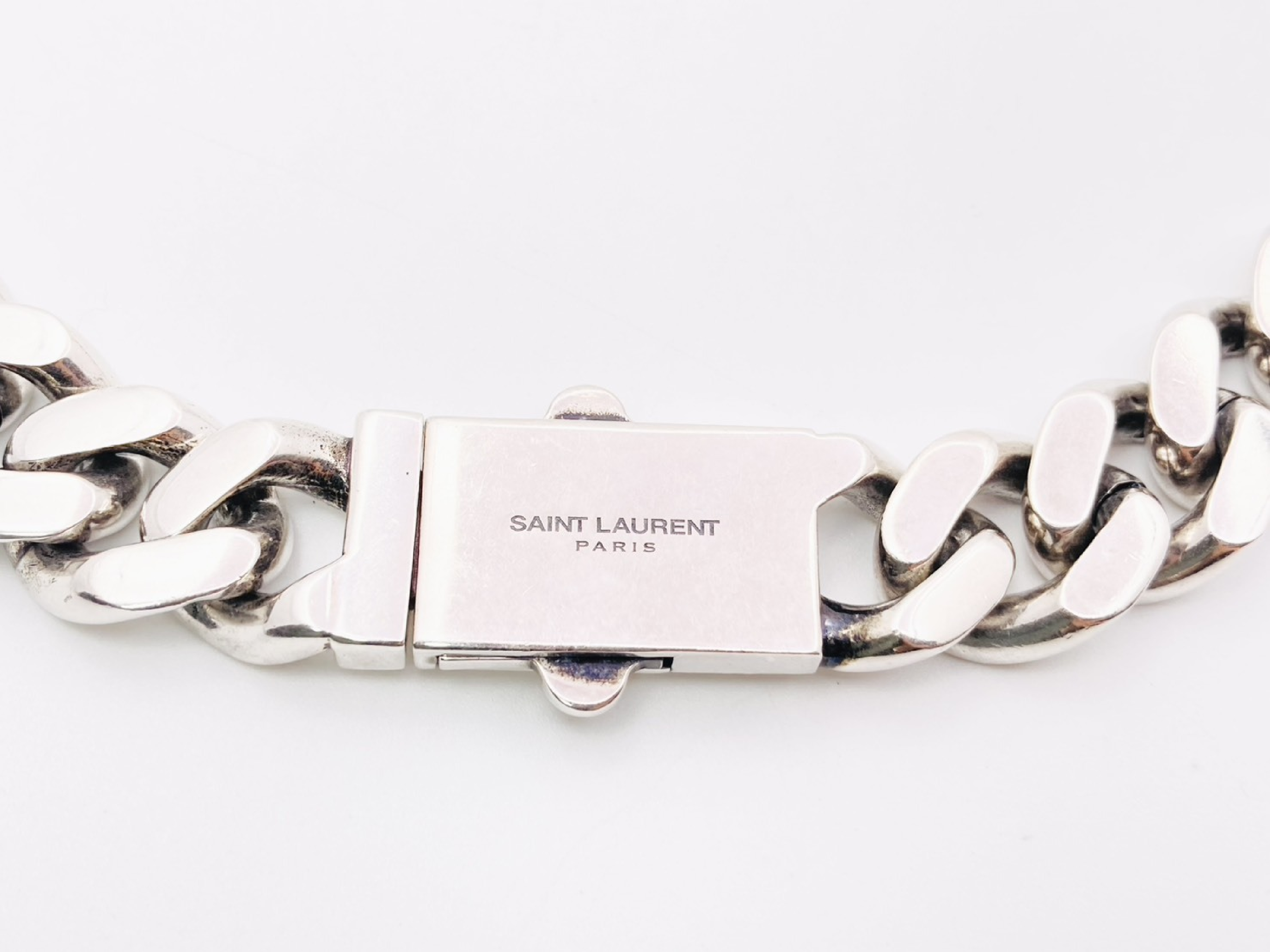 Metal Curved Link Chain Necklace, Curb Chain Metal Silver Necklace — view 3