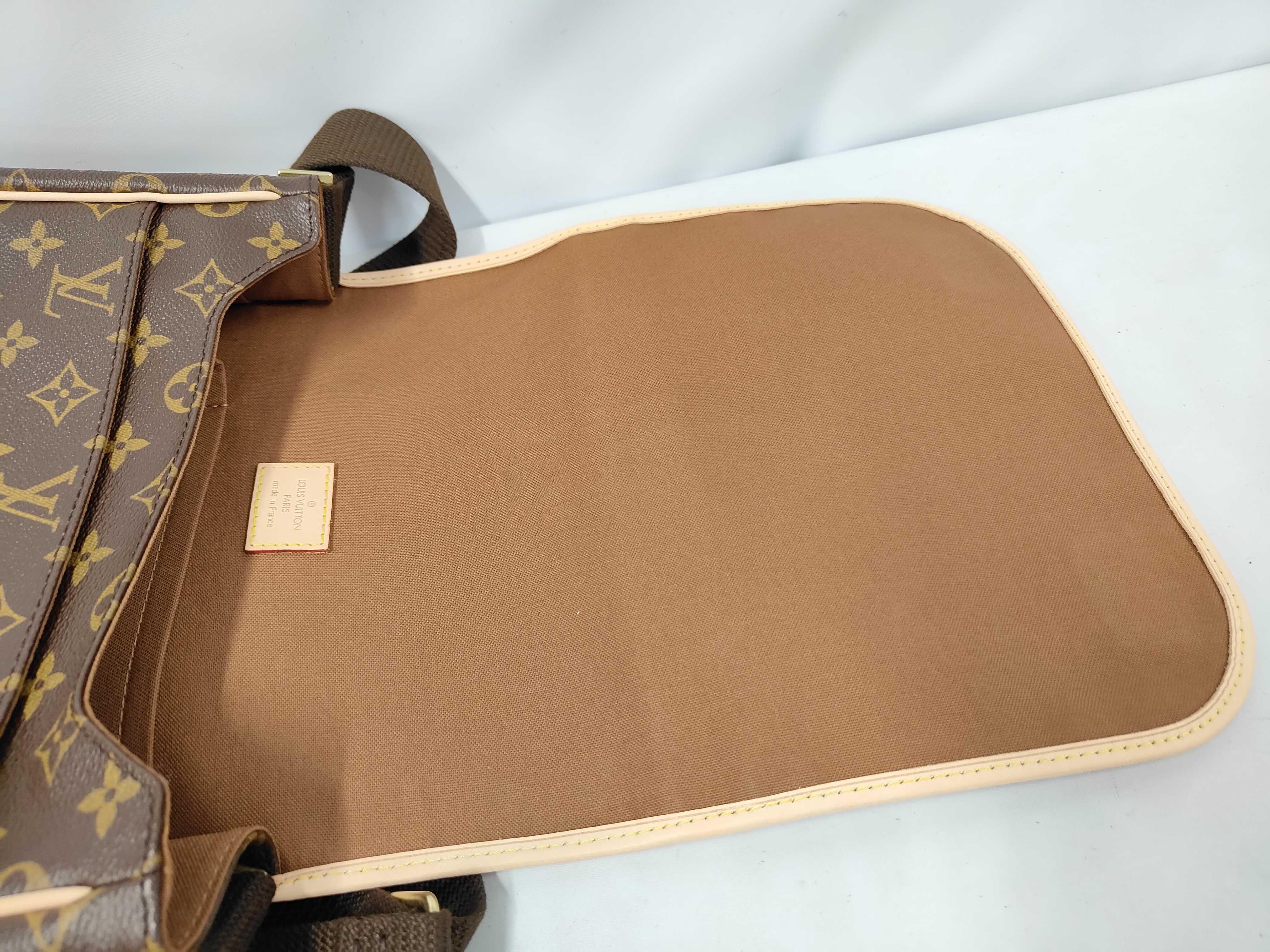 Monogram M40106 Messenger Bosphore Shoulder Bag — view 8