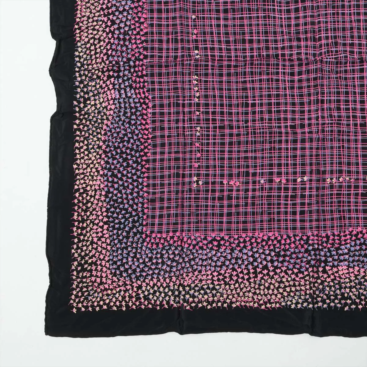 Scarf Silk Black x Pink Thread Fuzz Thread — view 5