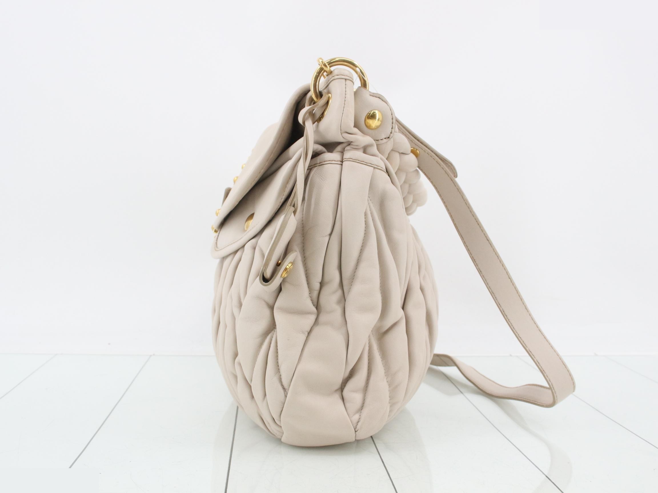Matelassé (bag) - Shoulder bag — view 3