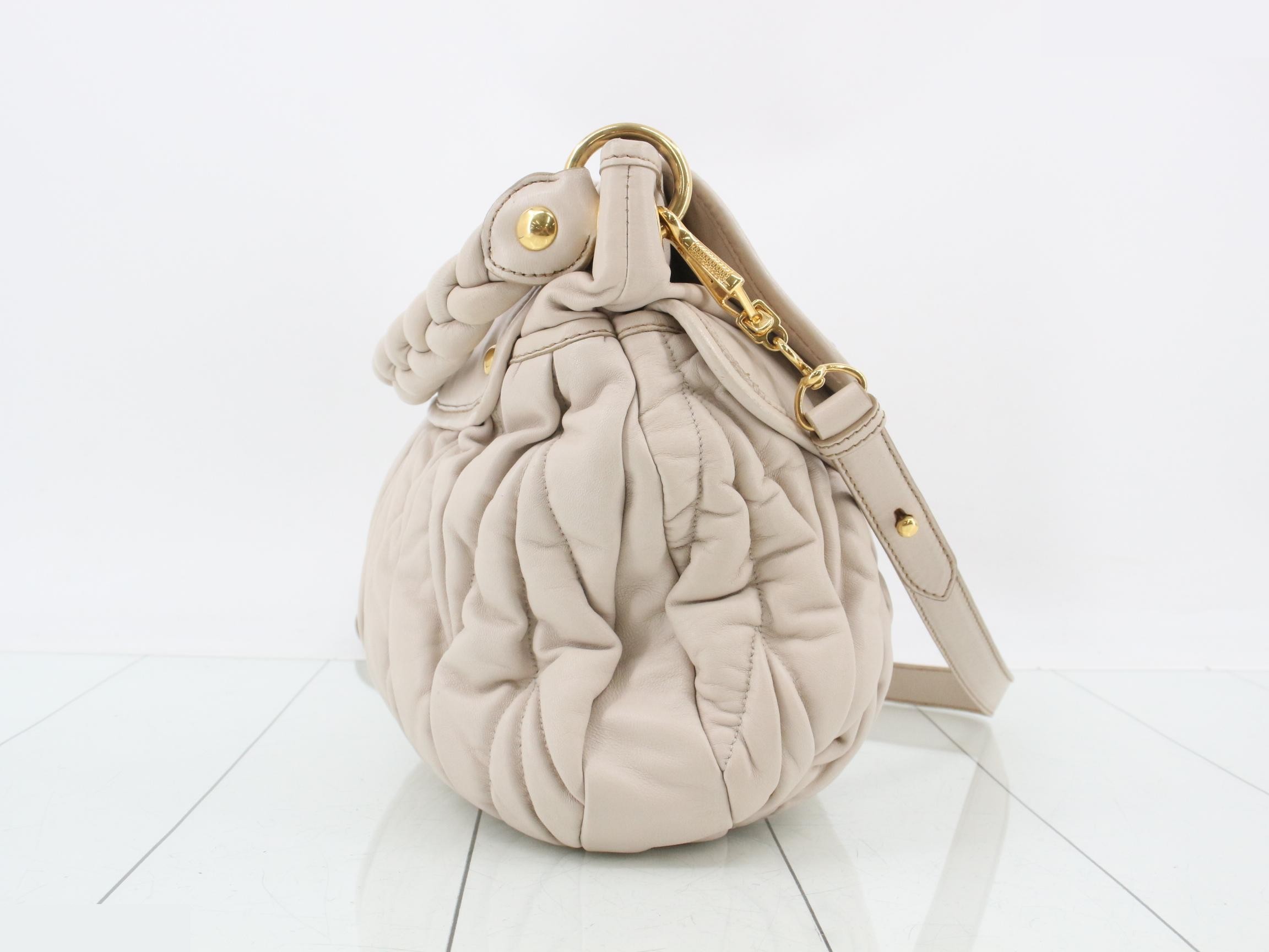 Matelassé (bag) - Shoulder bag — view 4