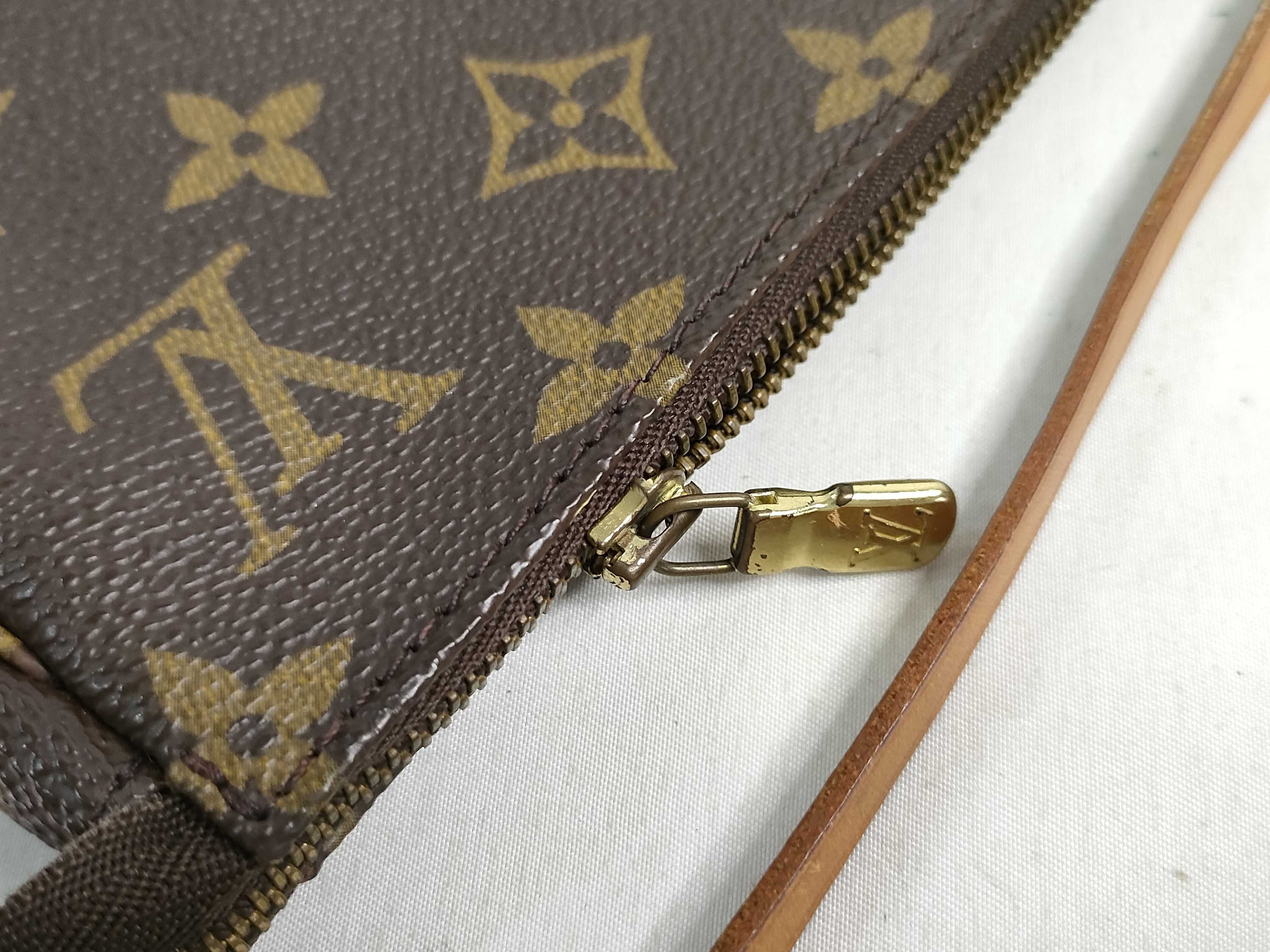 Monogram Pochette Accessoires M51980 Handbag — view 12
