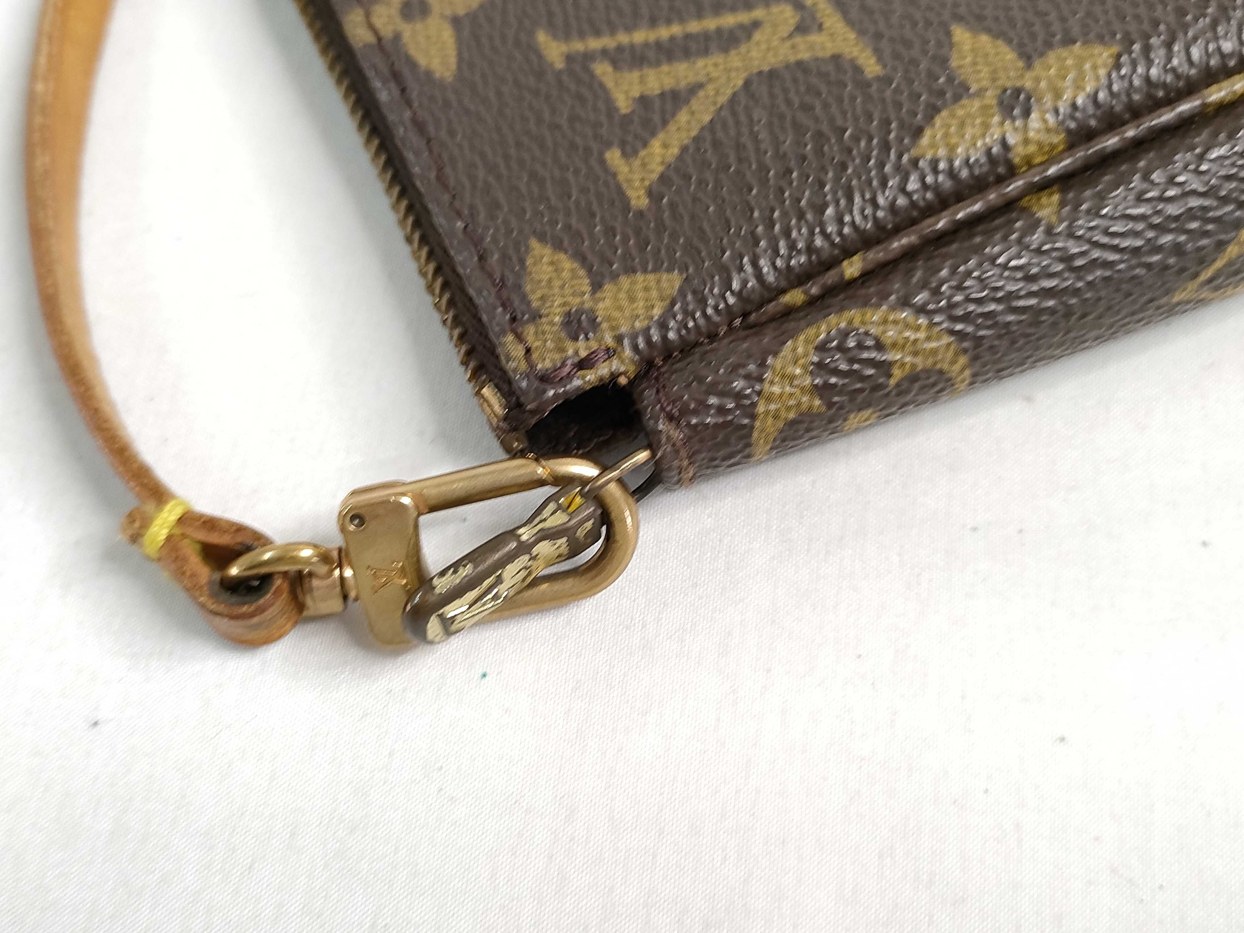 Monogram Pochette Accessoires M51980 Handbag — view 13