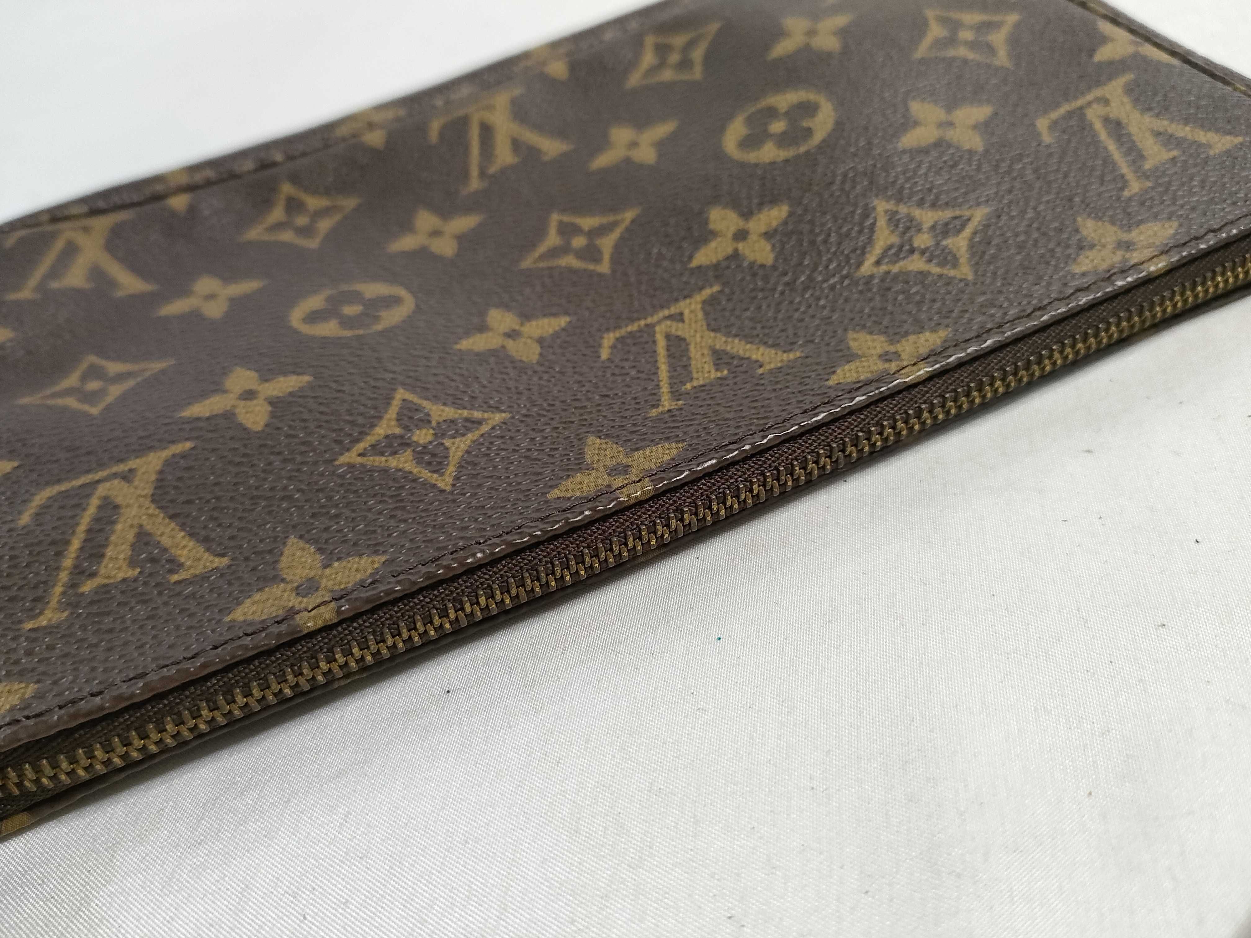 Monogram Pochette Accessoires M51980 Handbag — view 8