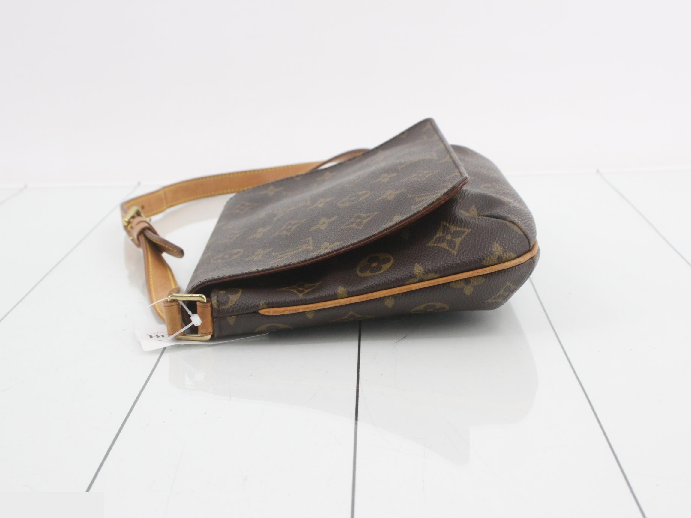 Musette Tango Short Shoulder — view 4