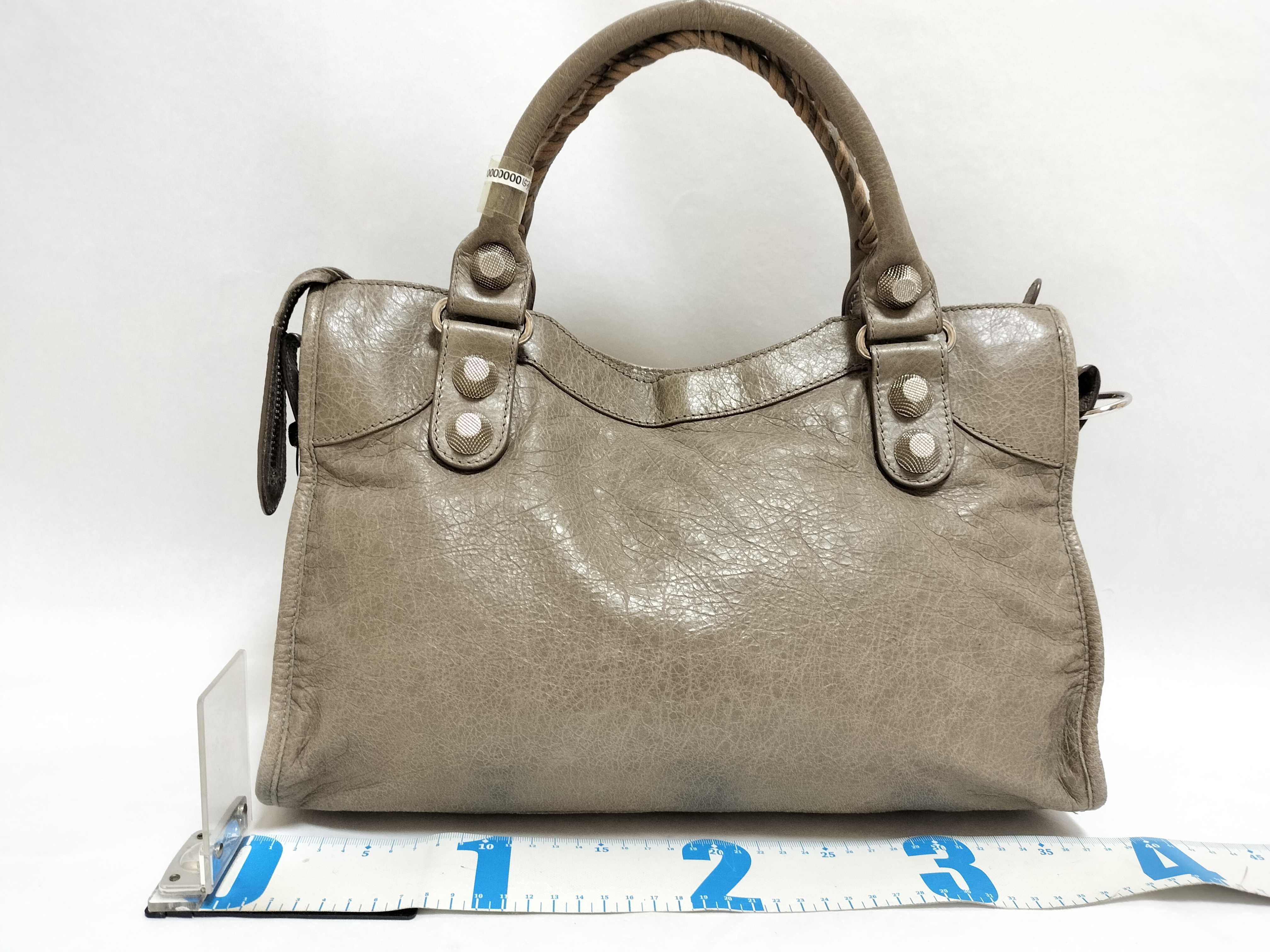 The Giant City PH - Giant Gray Leather City Handbag 37.5cm Handbag — view 2