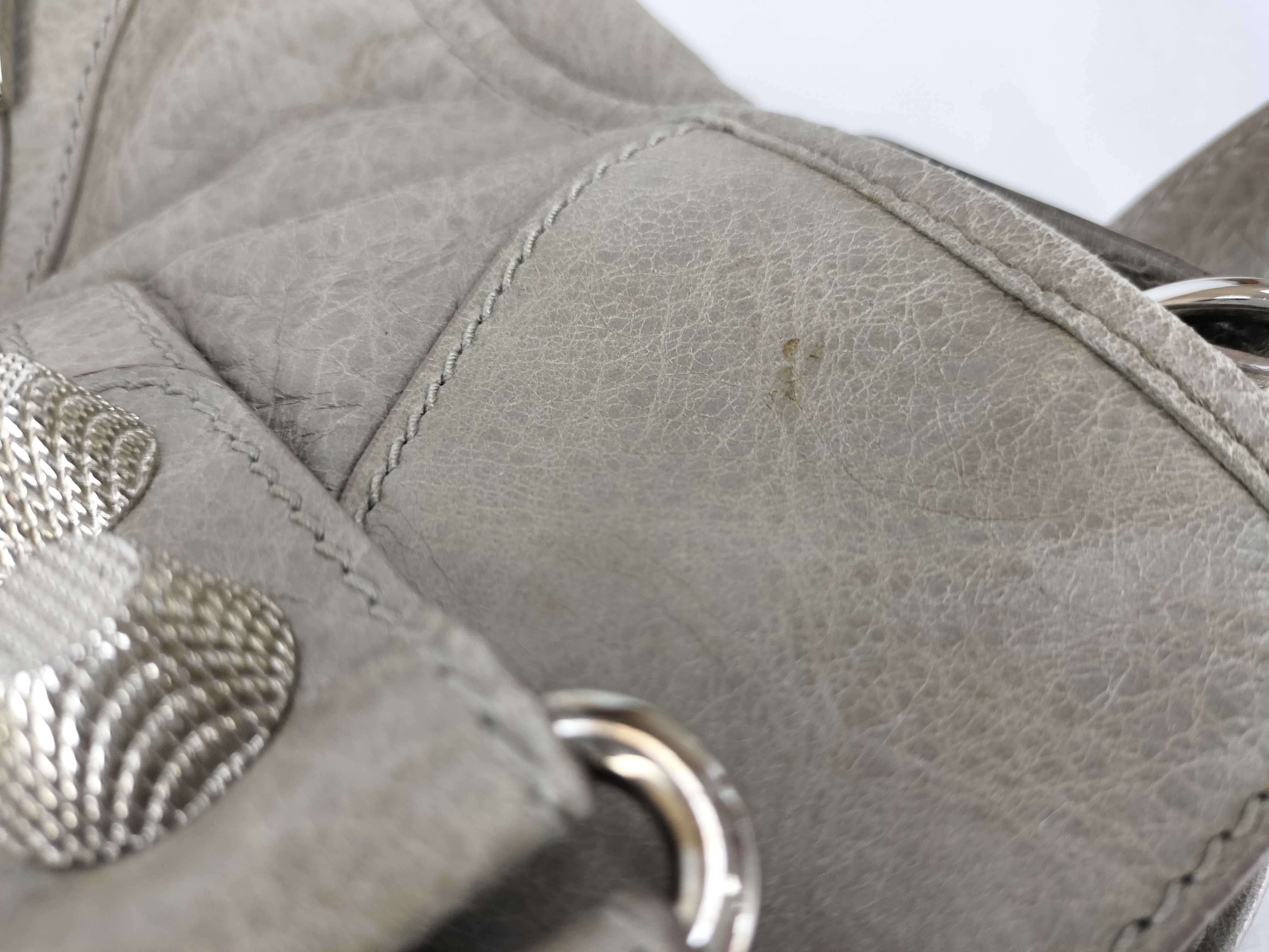 The Giant City PH - Giant Gray Leather City Handbag 37.5cm Handbag — view 15