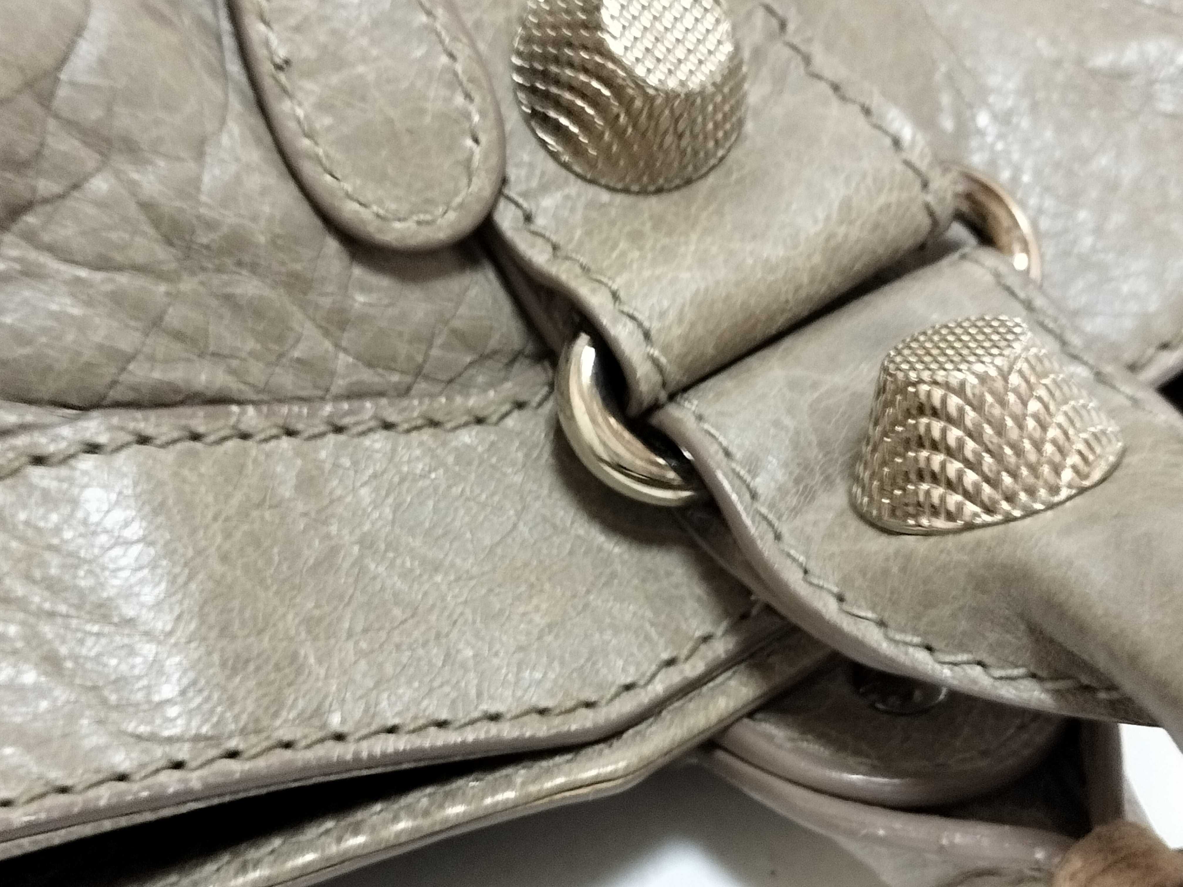 The Giant City PH - Giant Gray Leather City Handbag 37.5cm Handbag — view 5