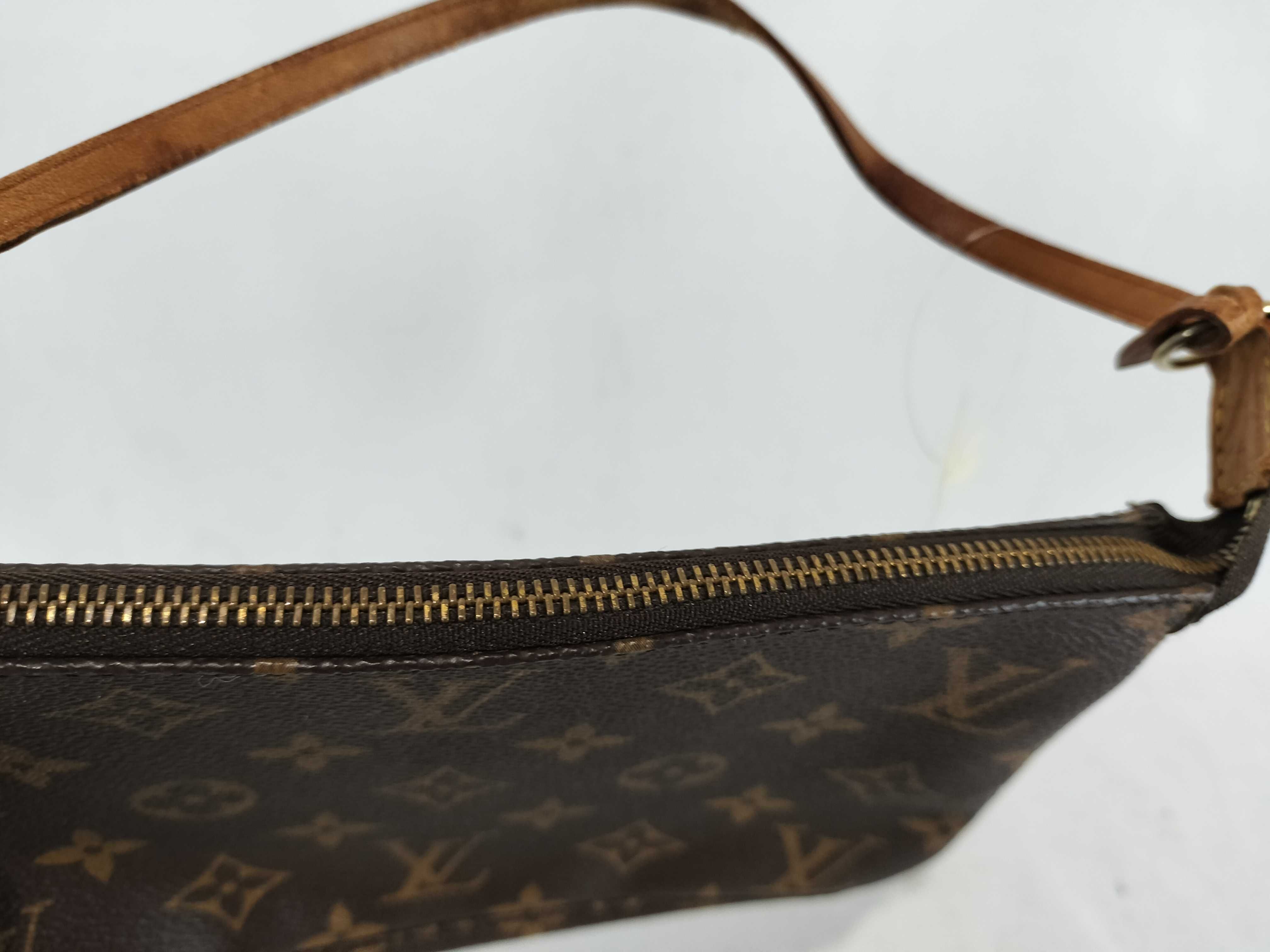 Monogram M40712 Pochette Accessoires Pouch — view 8