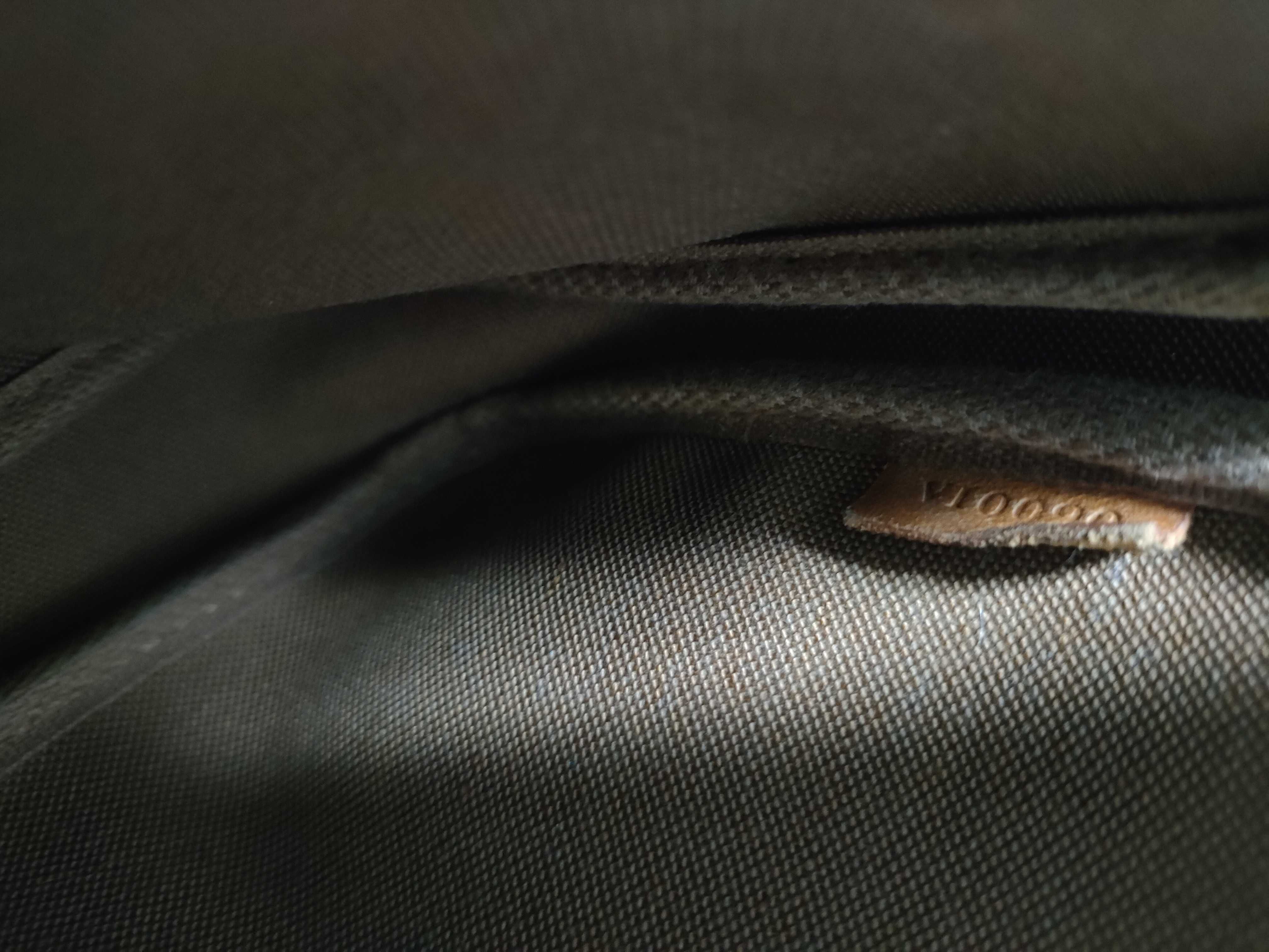 Monogram Pochette Accessoires M51980 Pouch — view 15