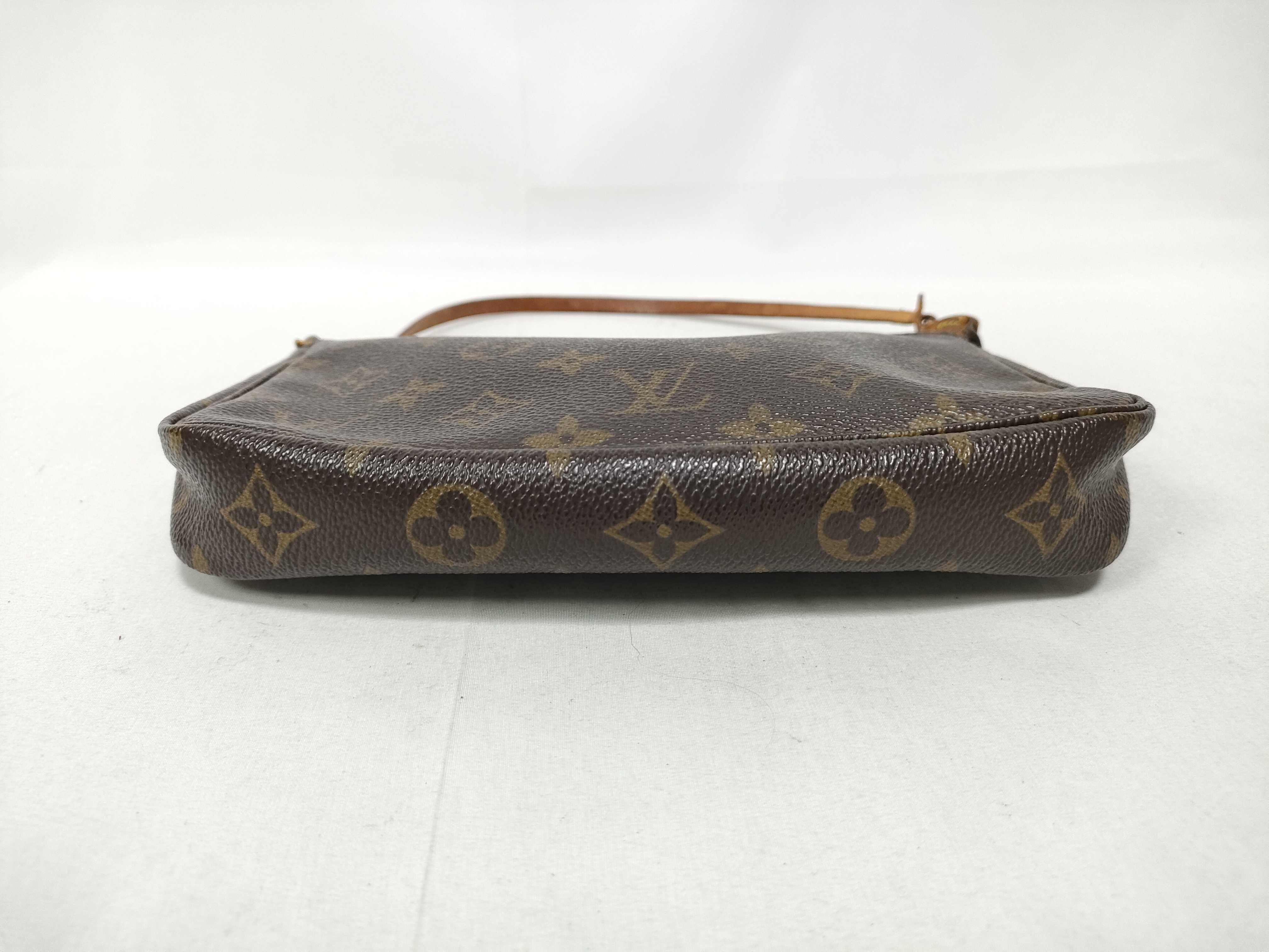 Monogram Pochette Accessoires M51980 Pouch — view 3