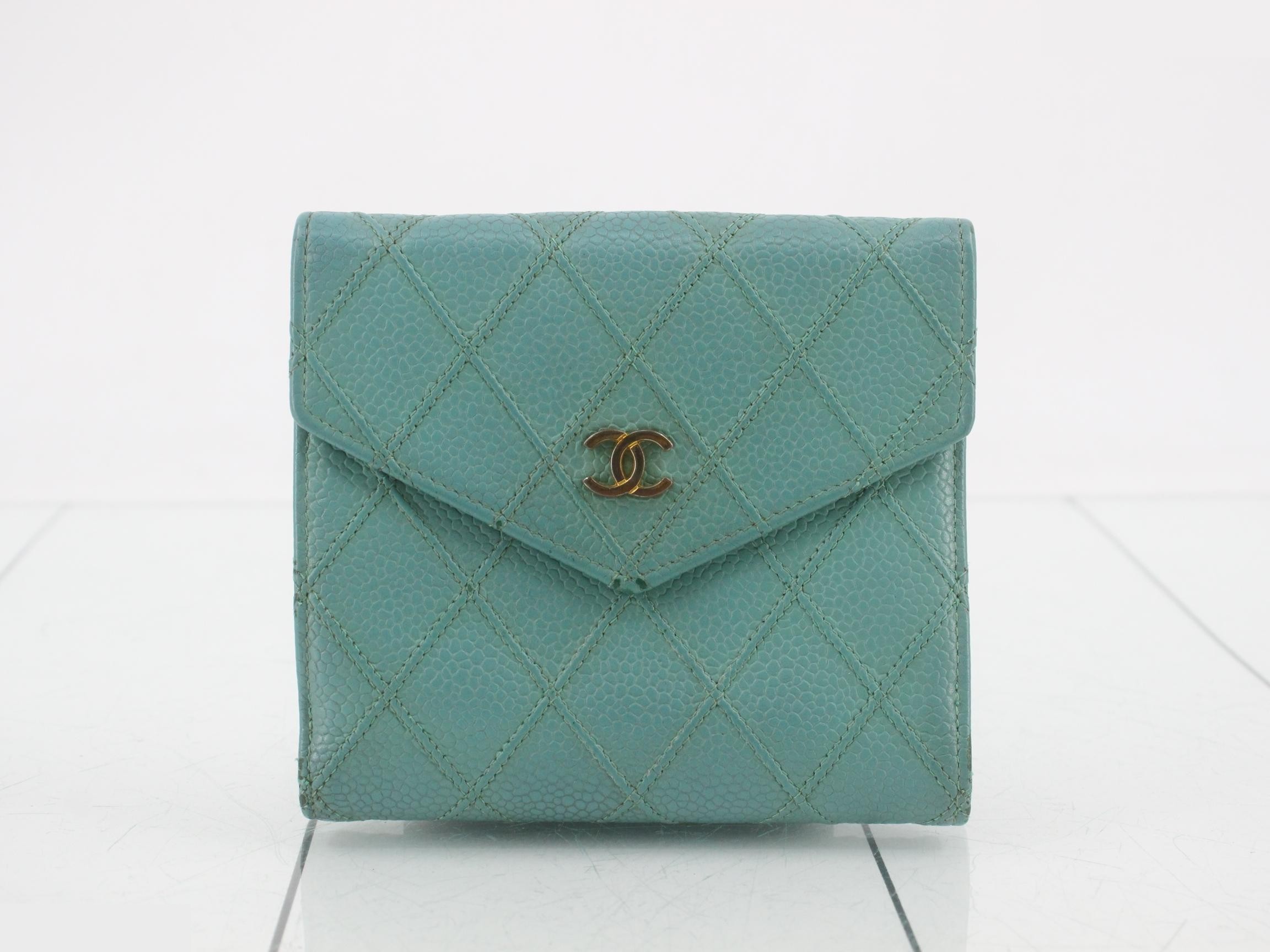 Caviar leather bicolore Coco mark bifold wallet — view 2
