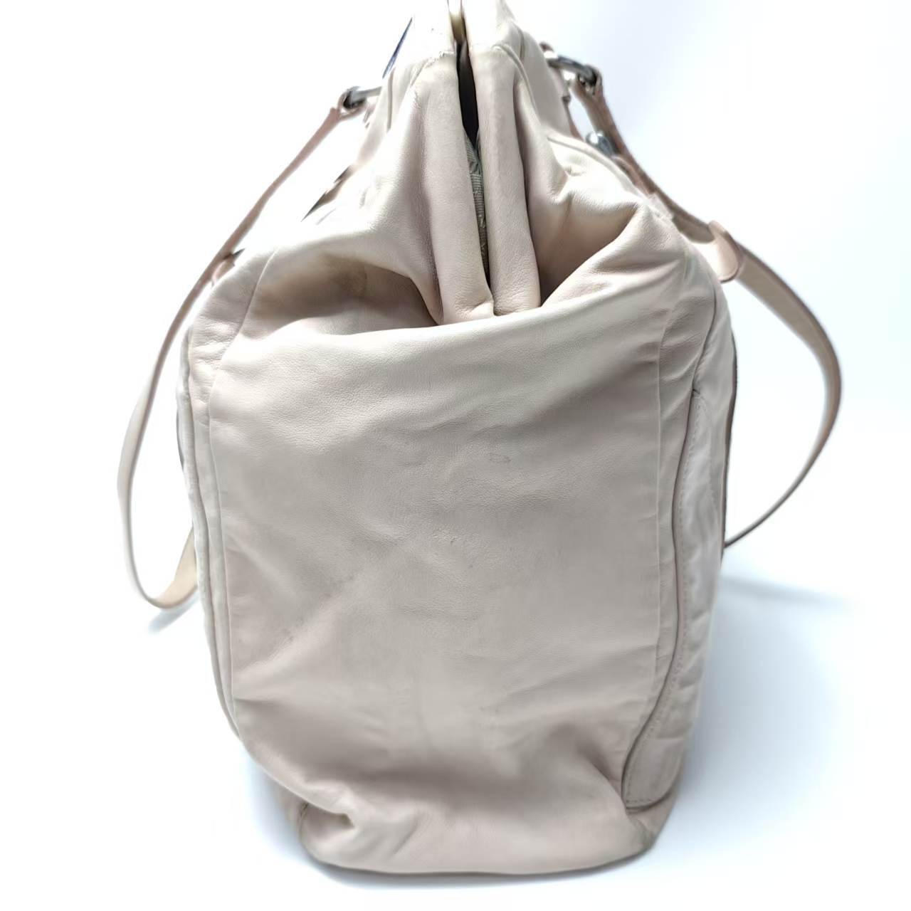 【*Shipped from: China*】PRADA Lambskin Handbag — view 3