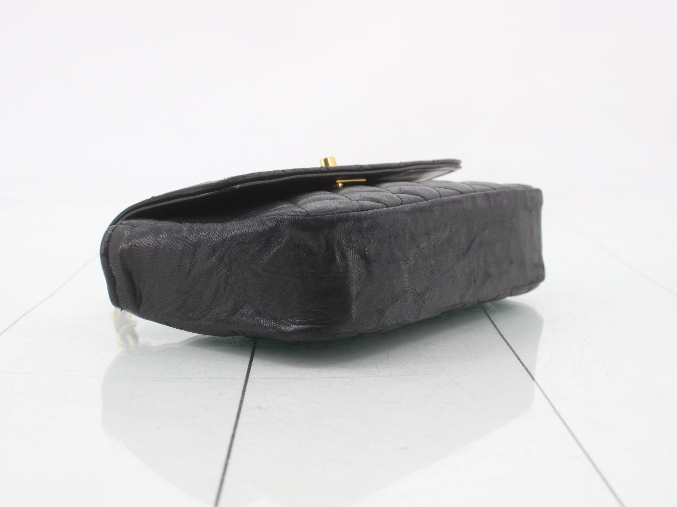Matelassé (bag) - Shoulder bag — view 5