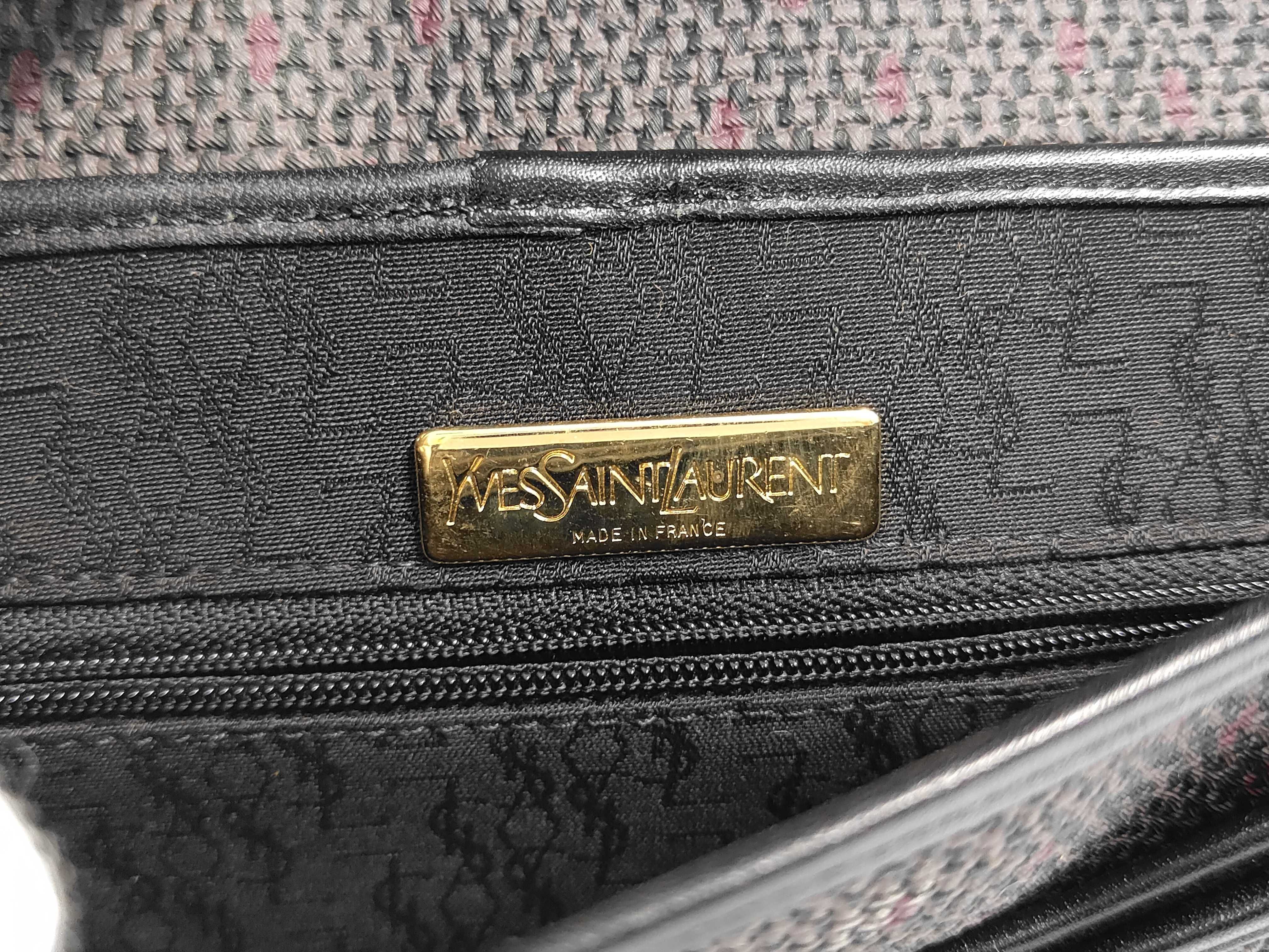 C. Vintage Shoulder Bag — view 8