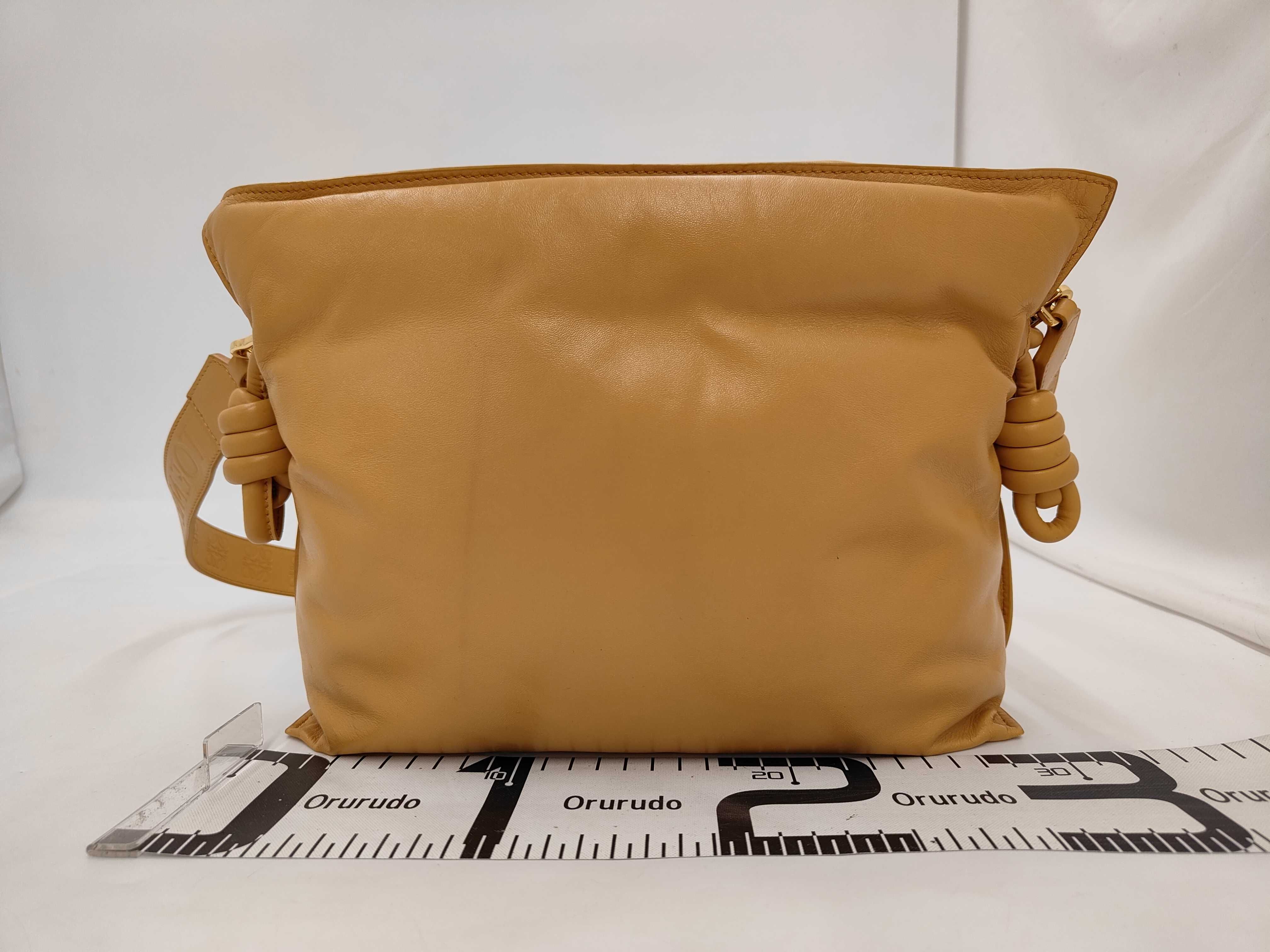 Puffer Flamenco Clutch Shoulder Bag — view 2