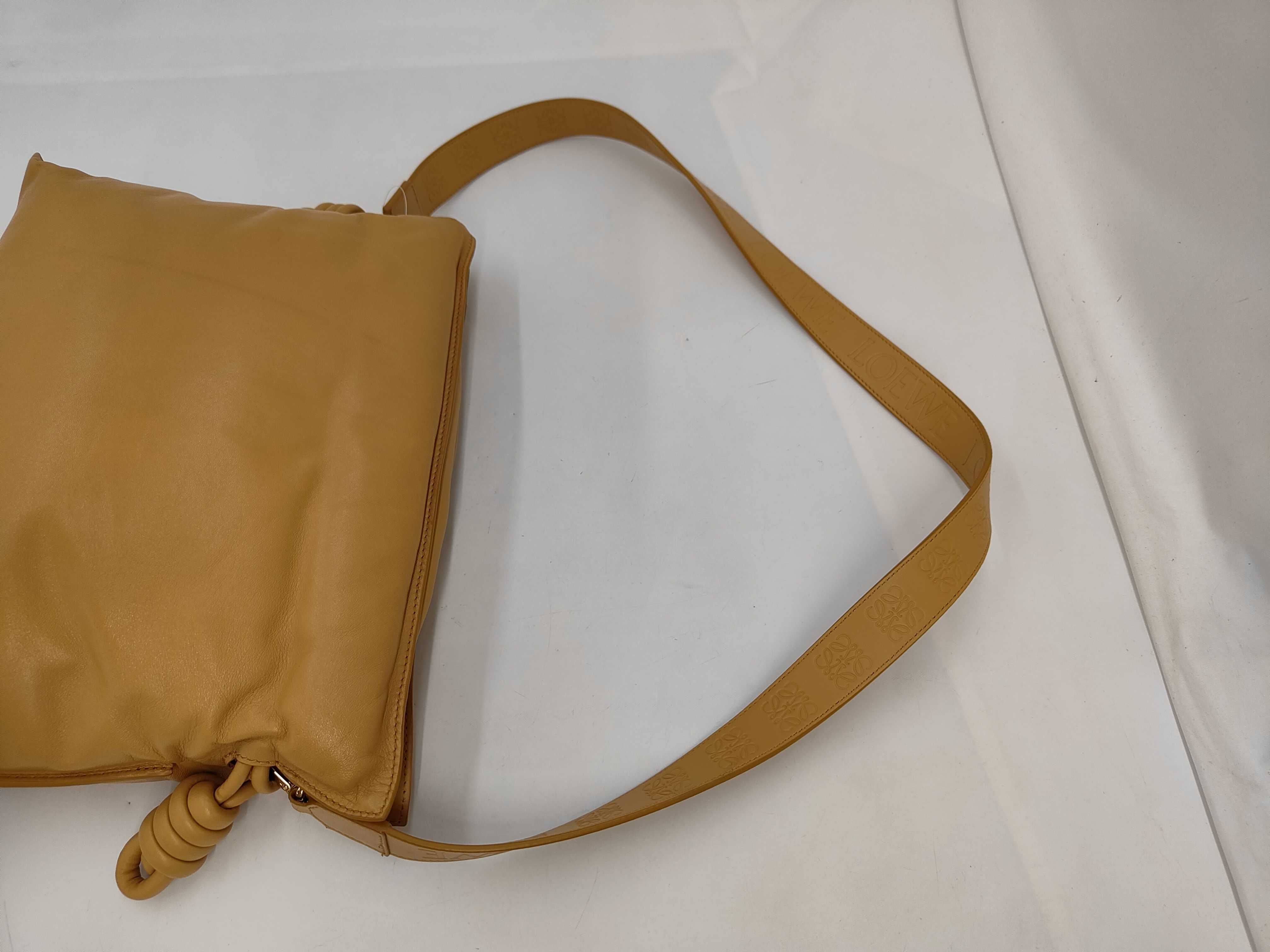 Puffer Flamenco Clutch Shoulder Bag — view 5