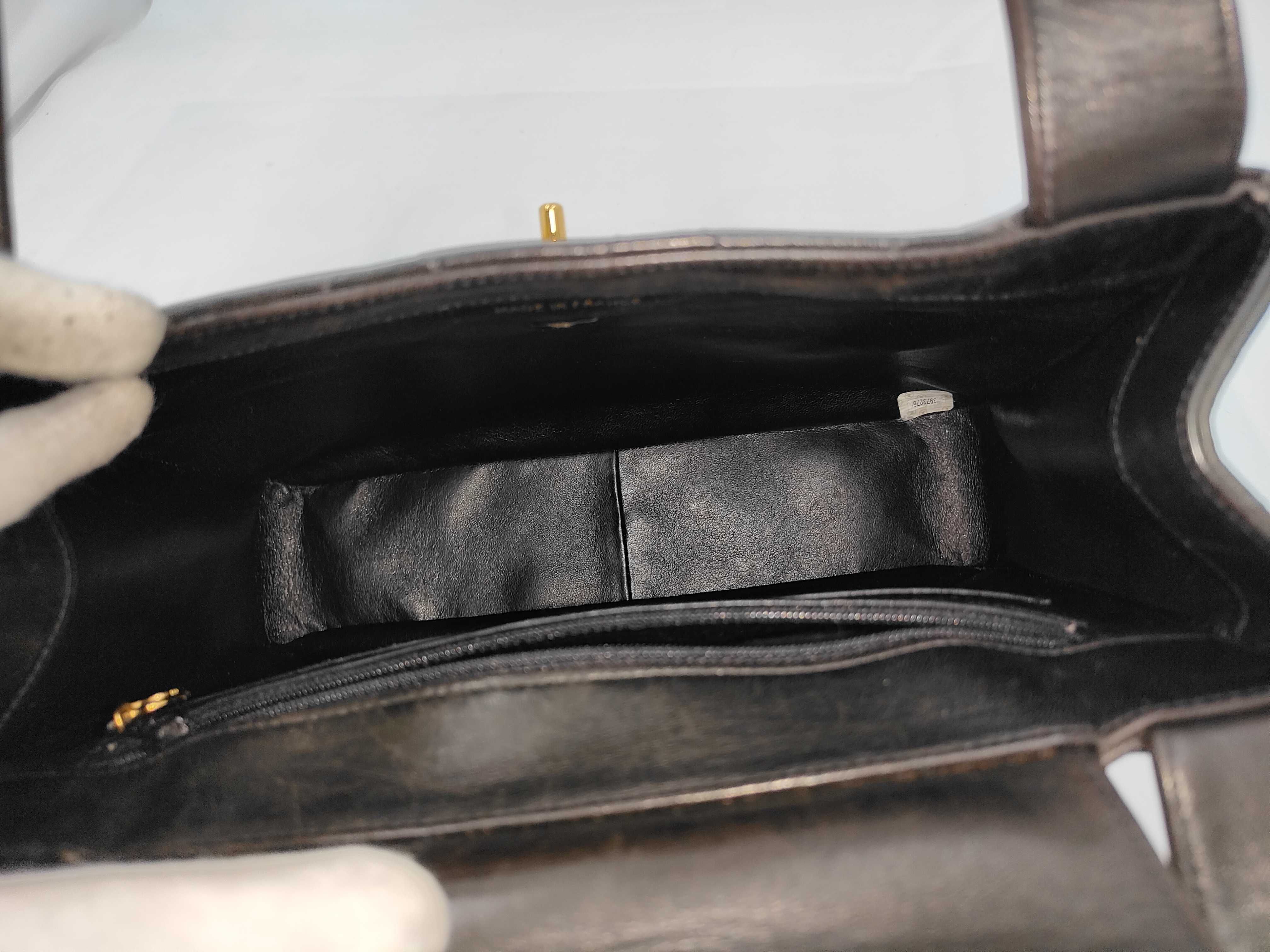 Matelassé (Bag) - Shoulder Bag - Seal Bag — view 9