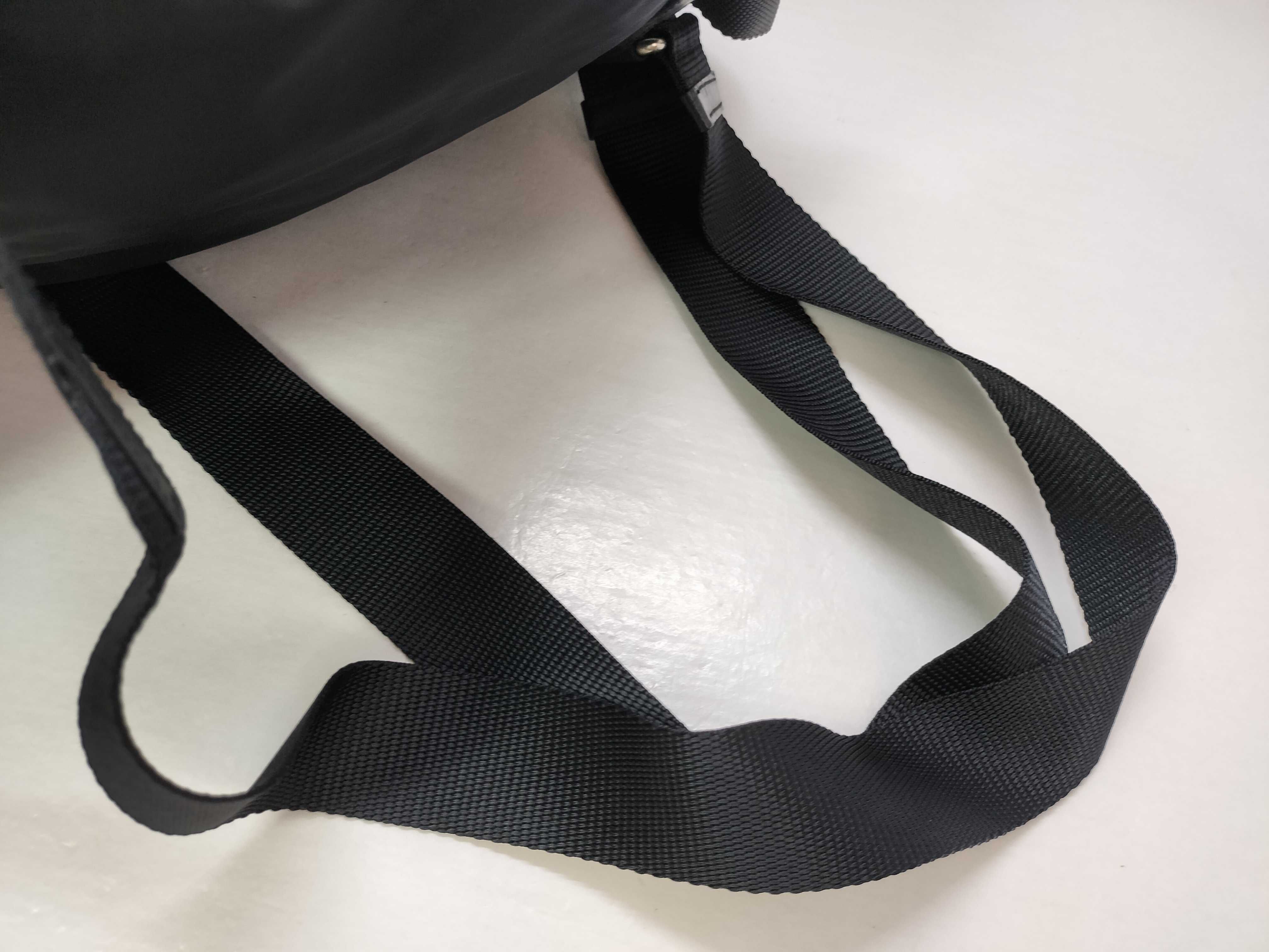 nylon backpack with triangular logo. — view 3