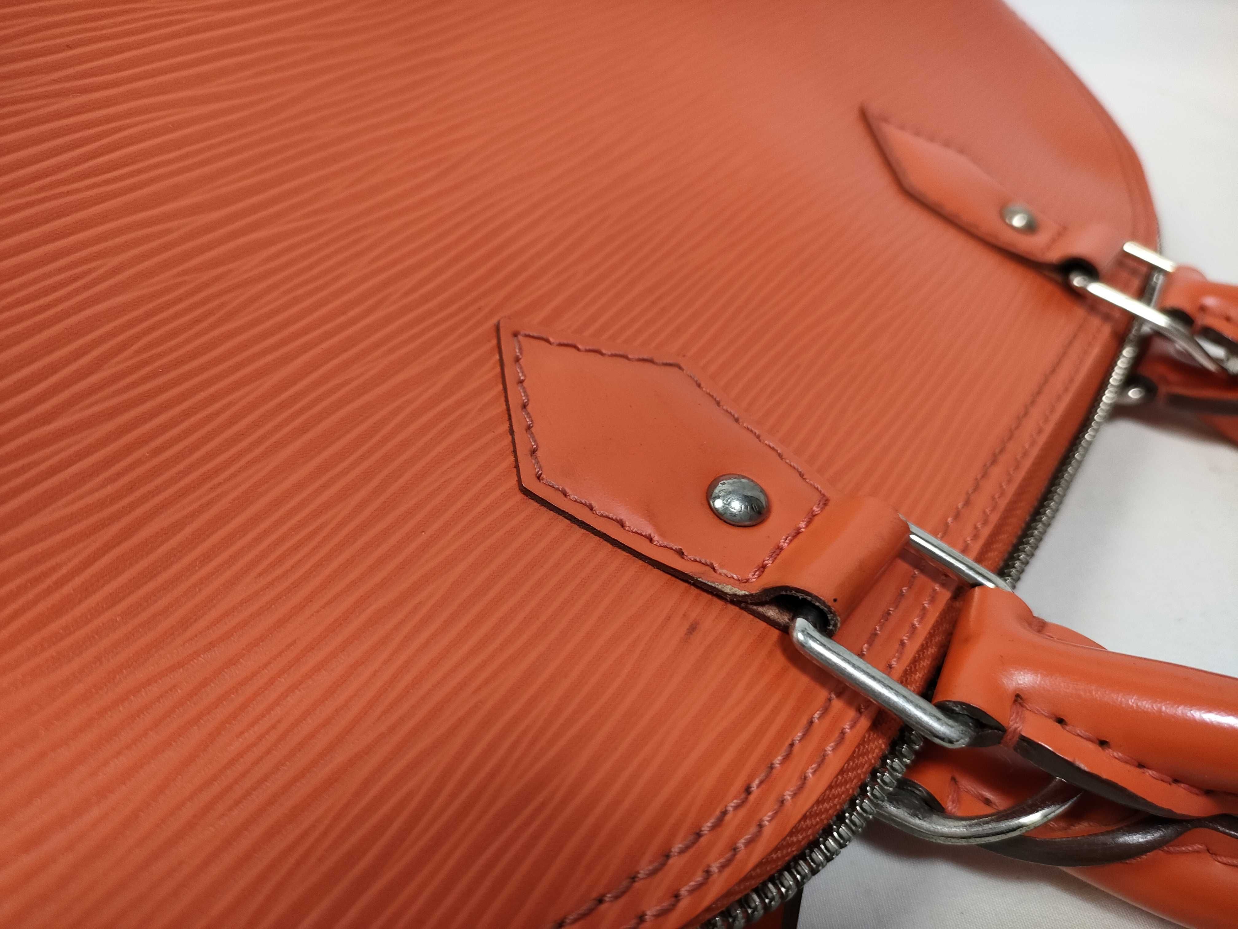 Epi Alma PM Handbag — view 11