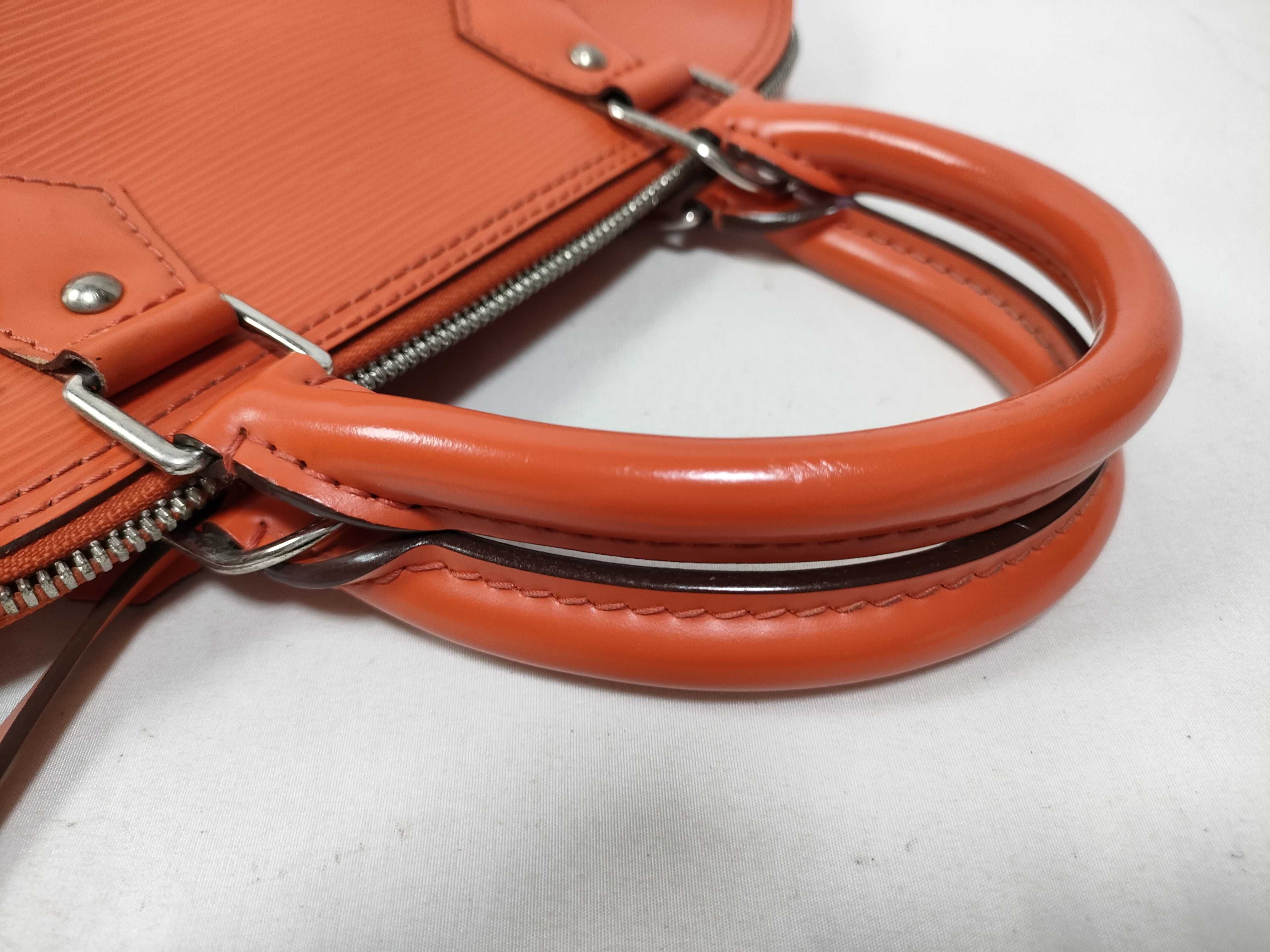 Epi Alma PM Handbag — view 9