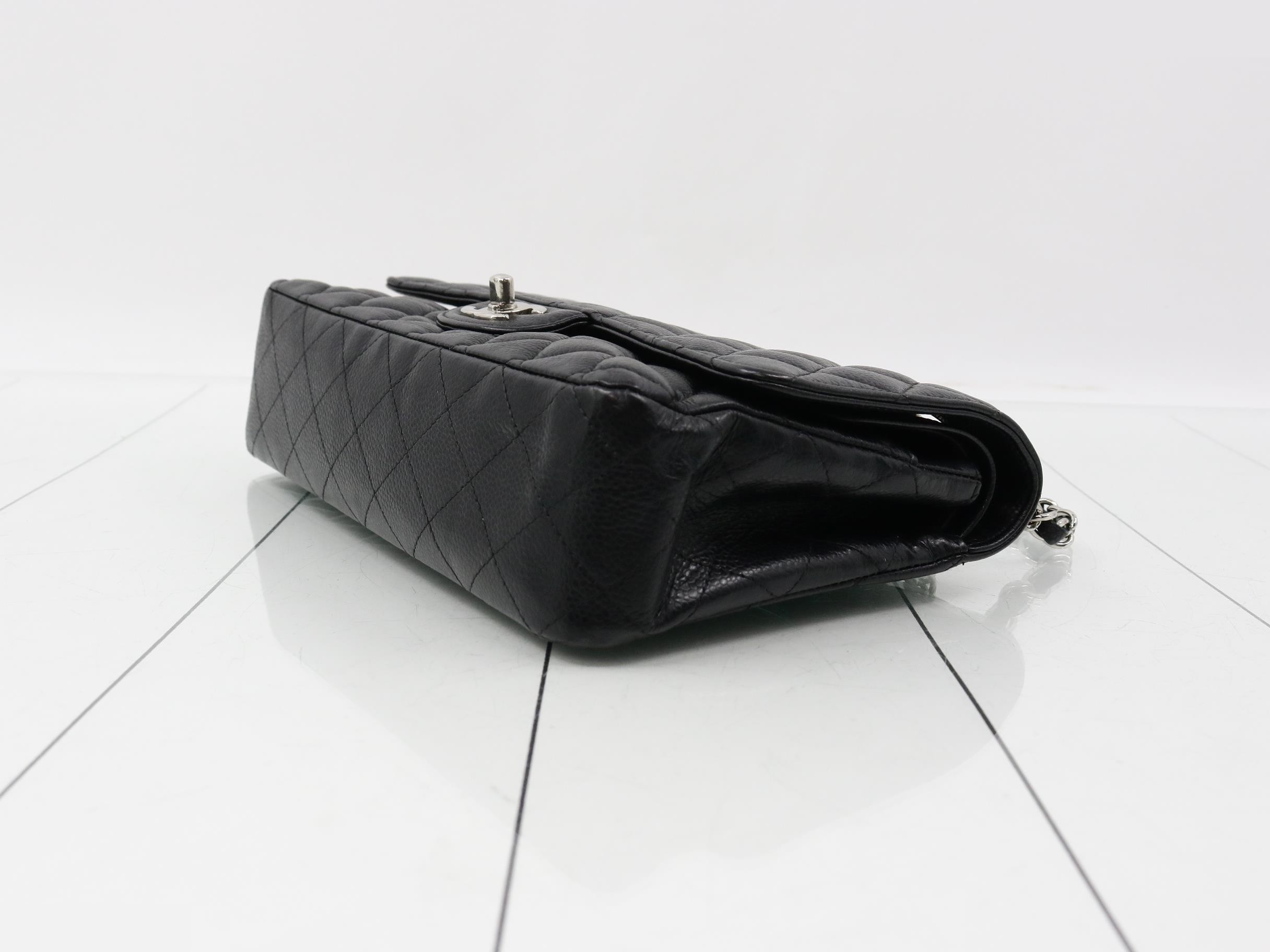Double flap Matelassé 25 Shoulder Bag — view 6