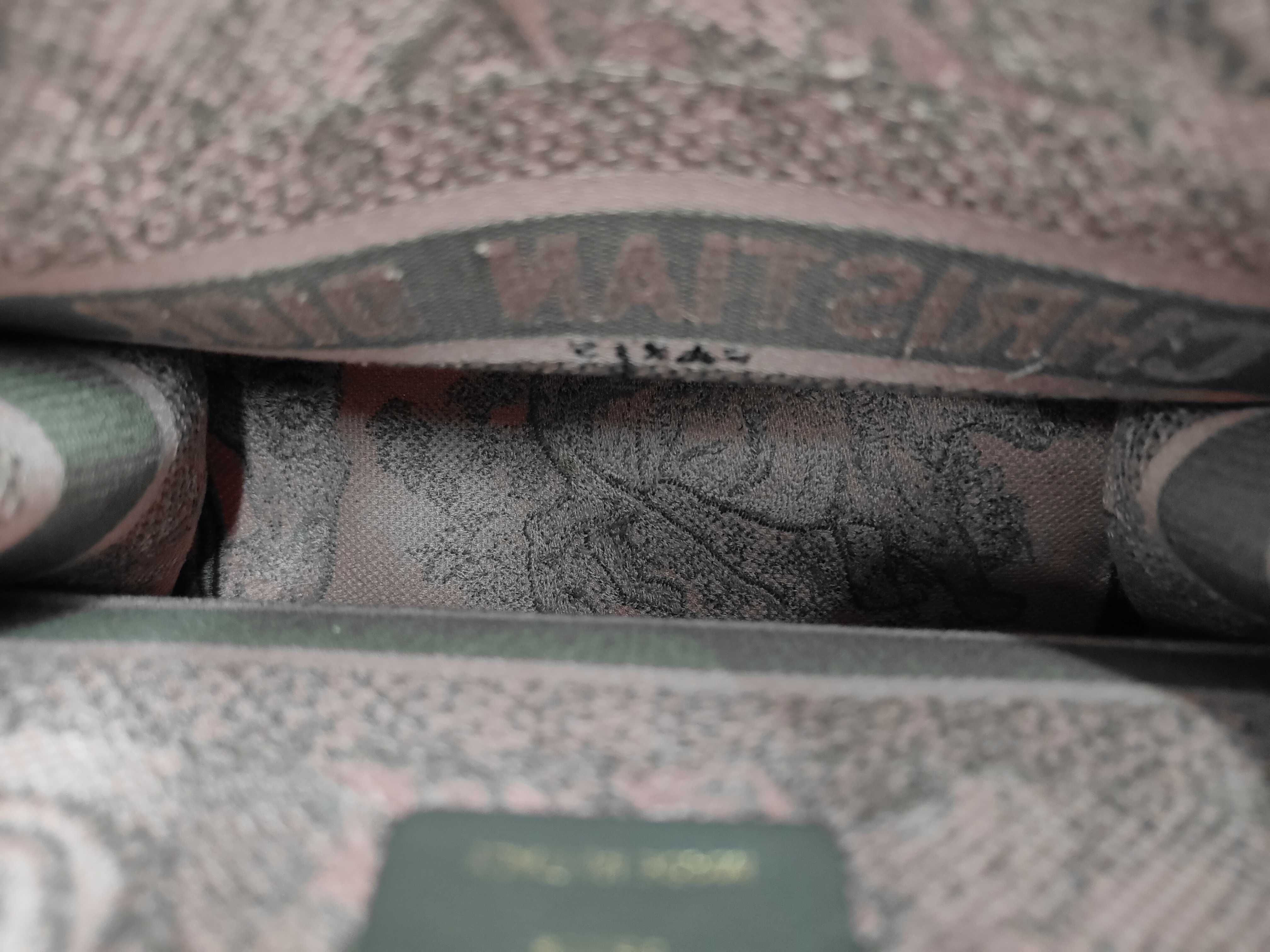 tote bag — view 8