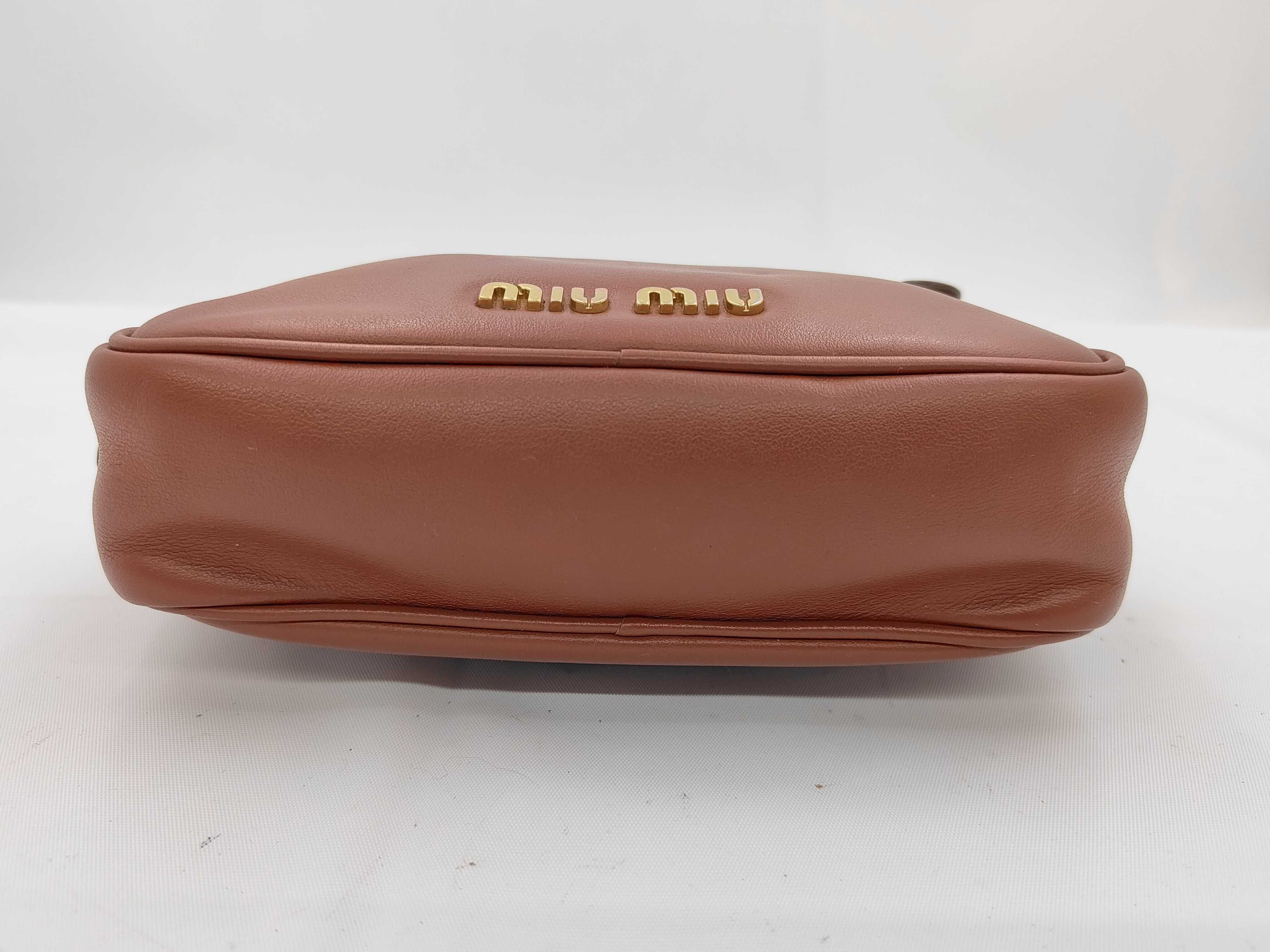 Chain Shoulder Leather Brown Shoulder Bag — view 5