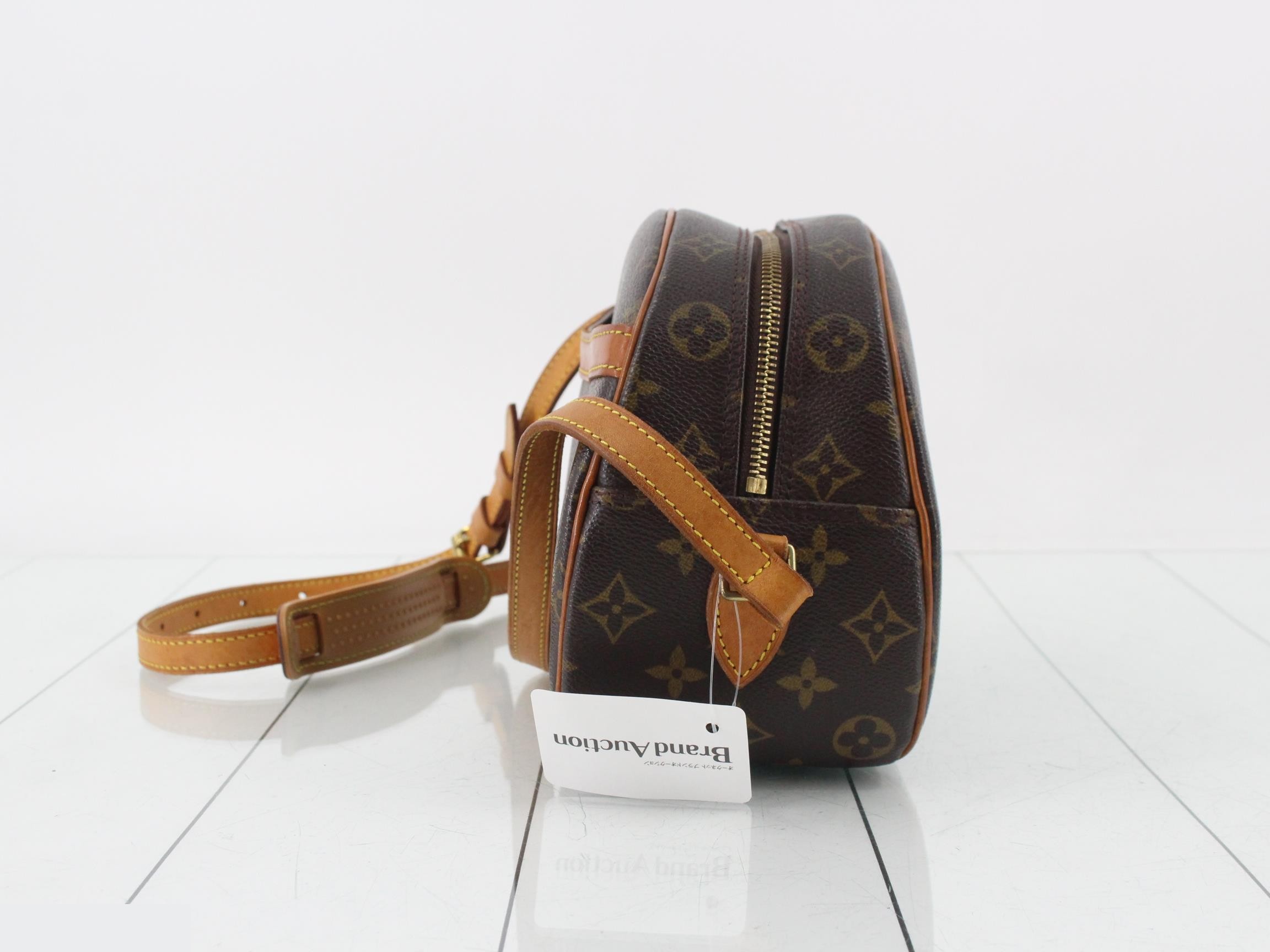 M51221 LV Monogram Blois — view 3