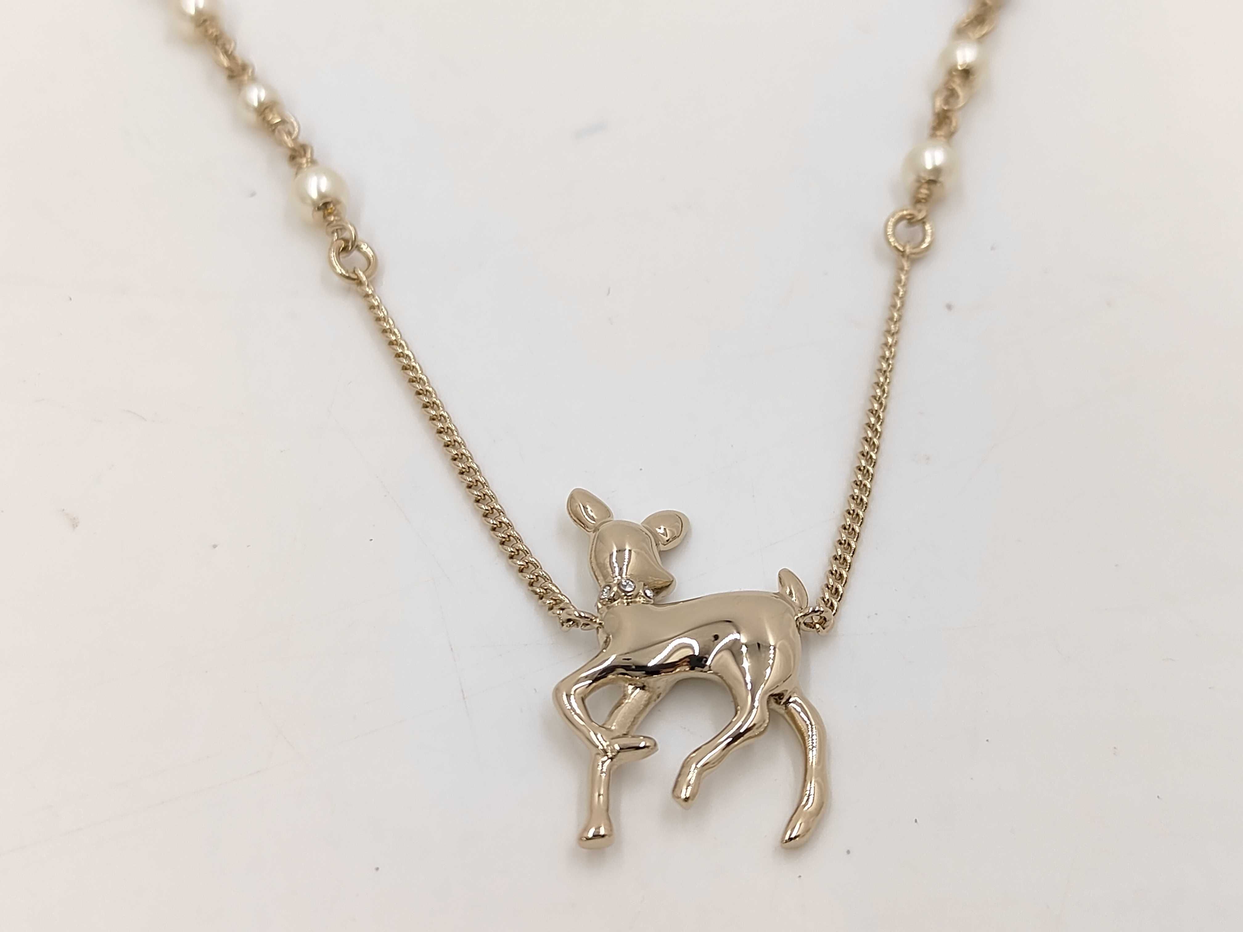 necklace — view 2