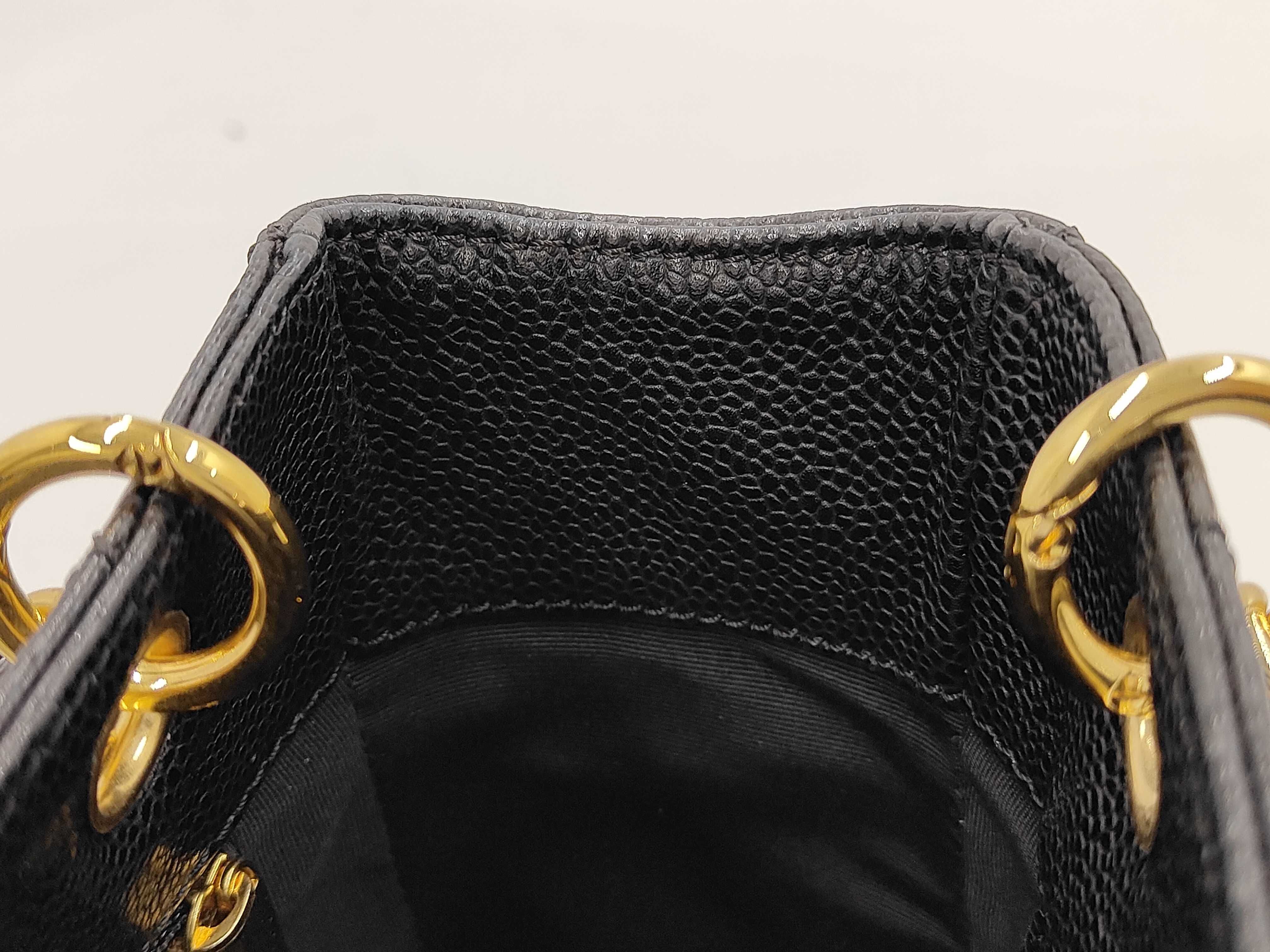 Caviar Skin PST Tote Bag (No Guarantee Card) — view 13