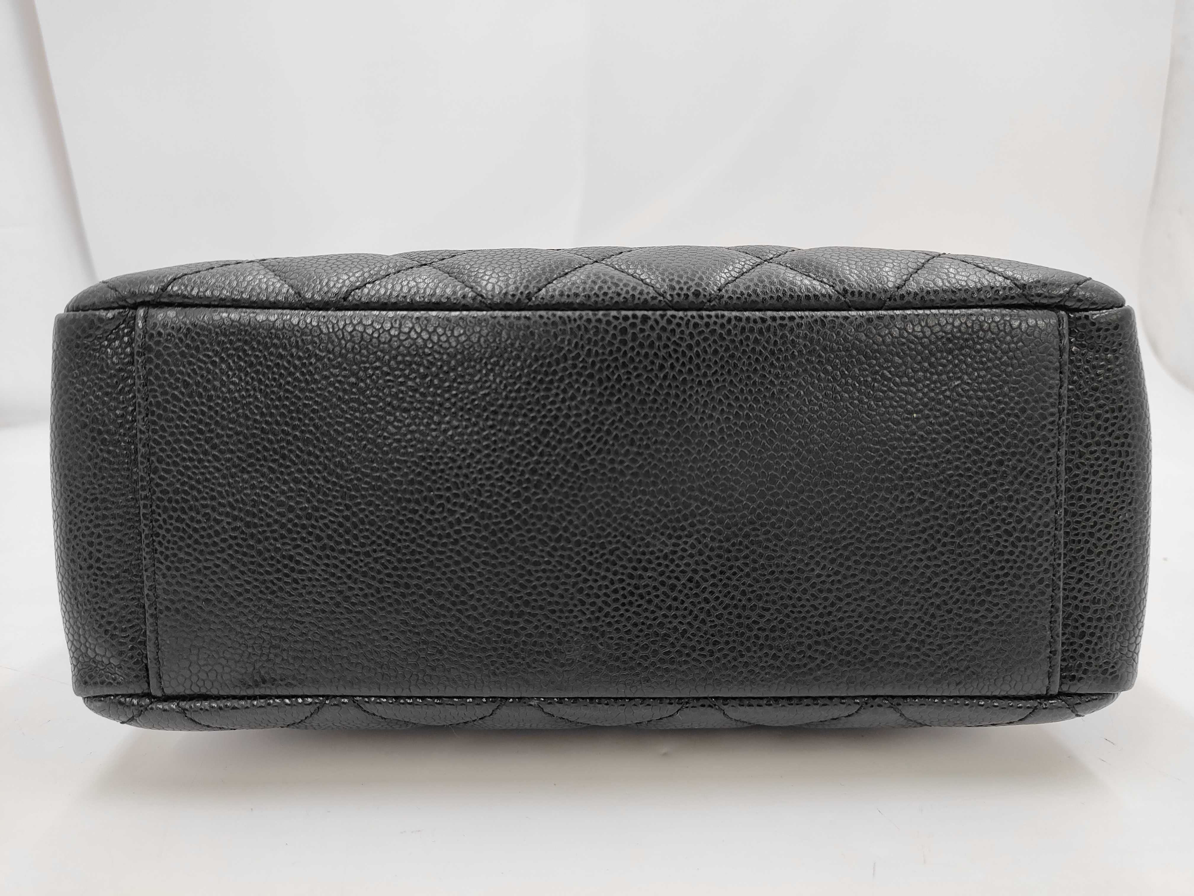 Caviar Skin PST Tote Bag (No Guarantee Card) — view 3