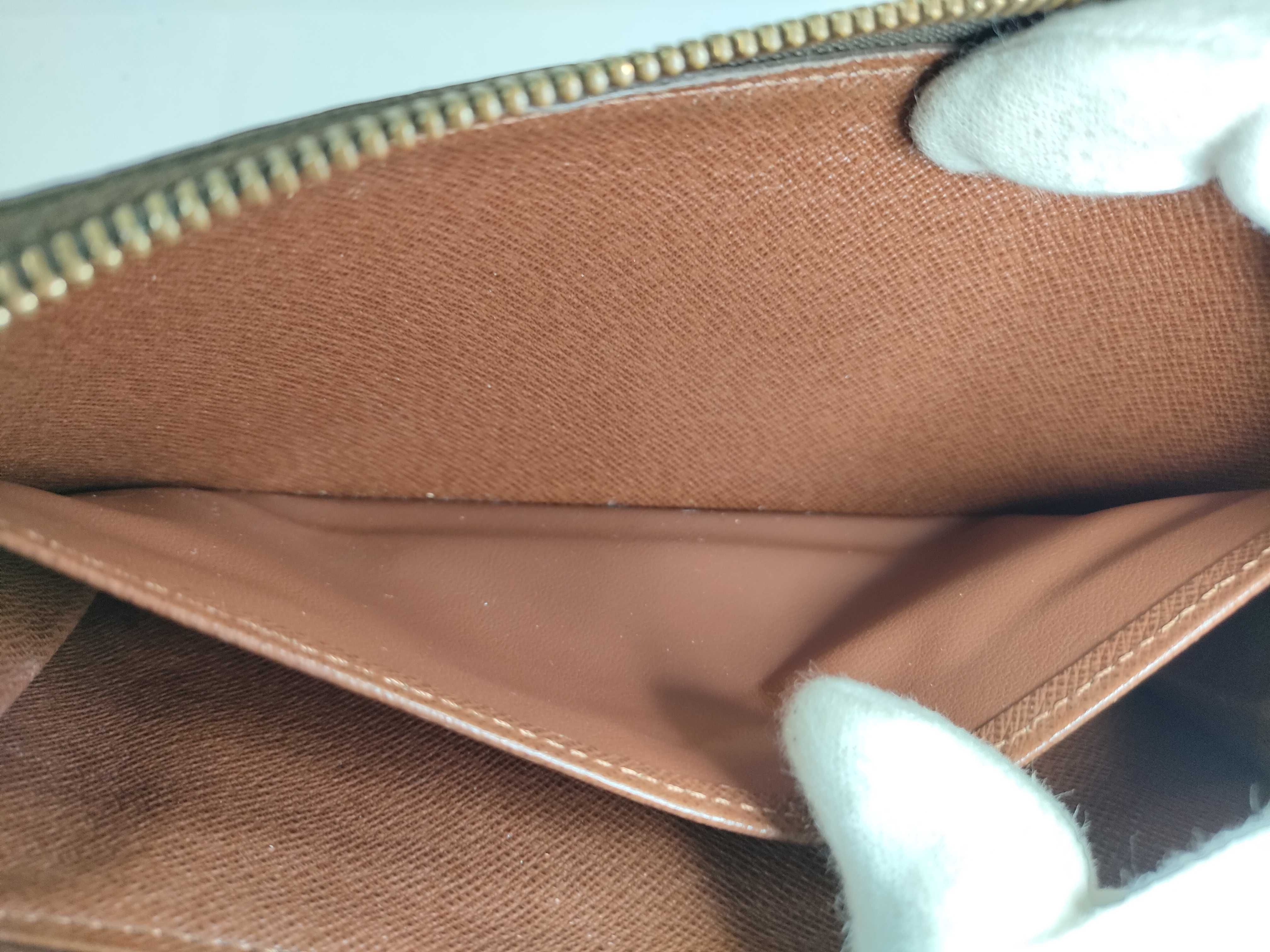 Monogram L V Monogram Zippy Wallet — view 11