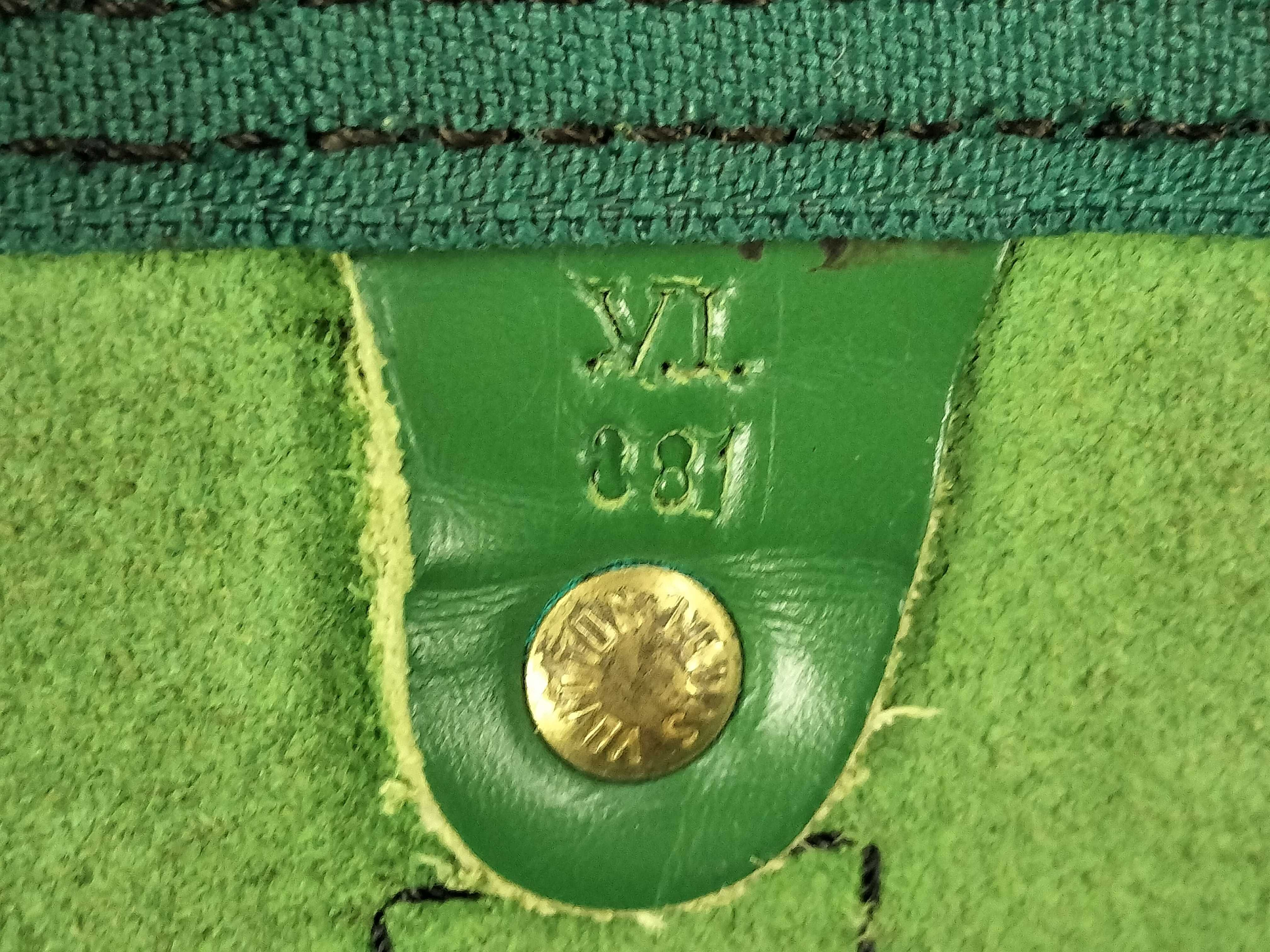 Keepall 55 Epi Borneo Green M42954 VI881 Boston Bag — view 11