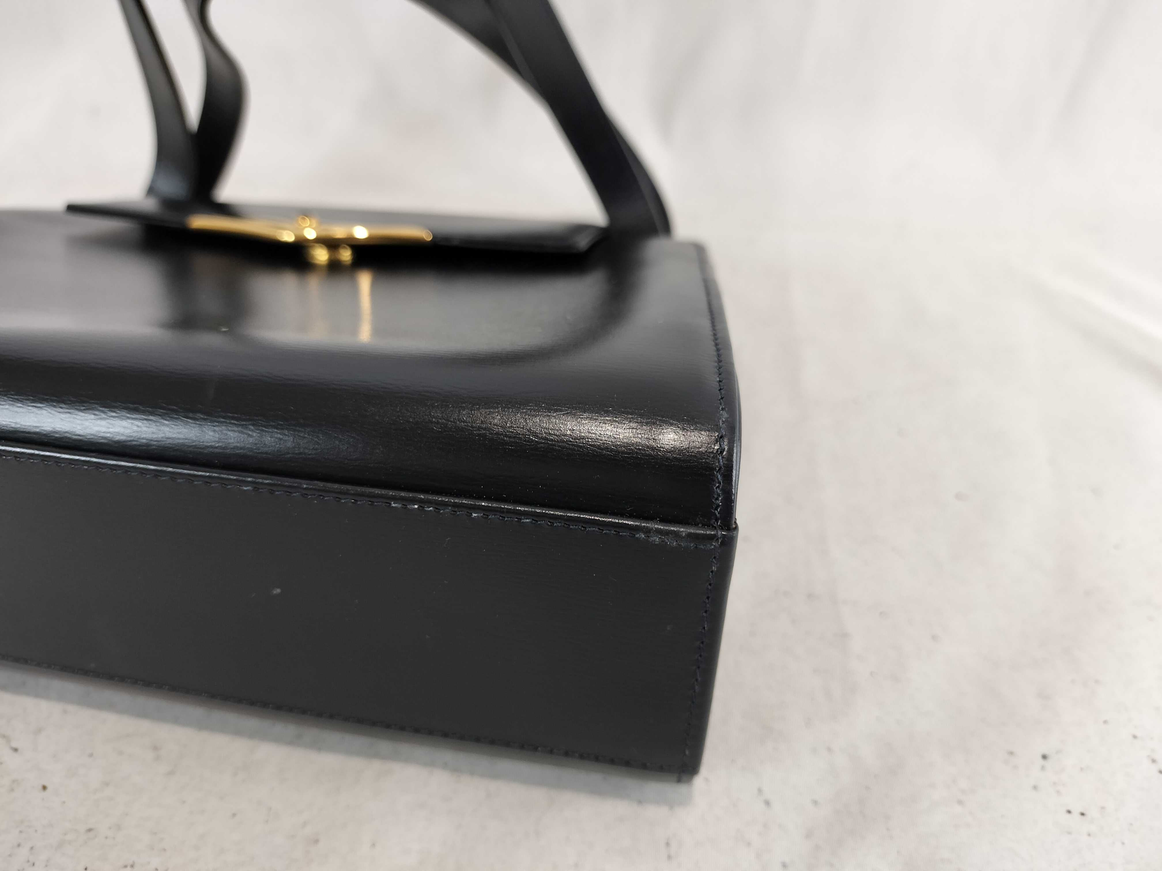 Sapphire Line Leather Hand One Shoulder Handbag — view 6