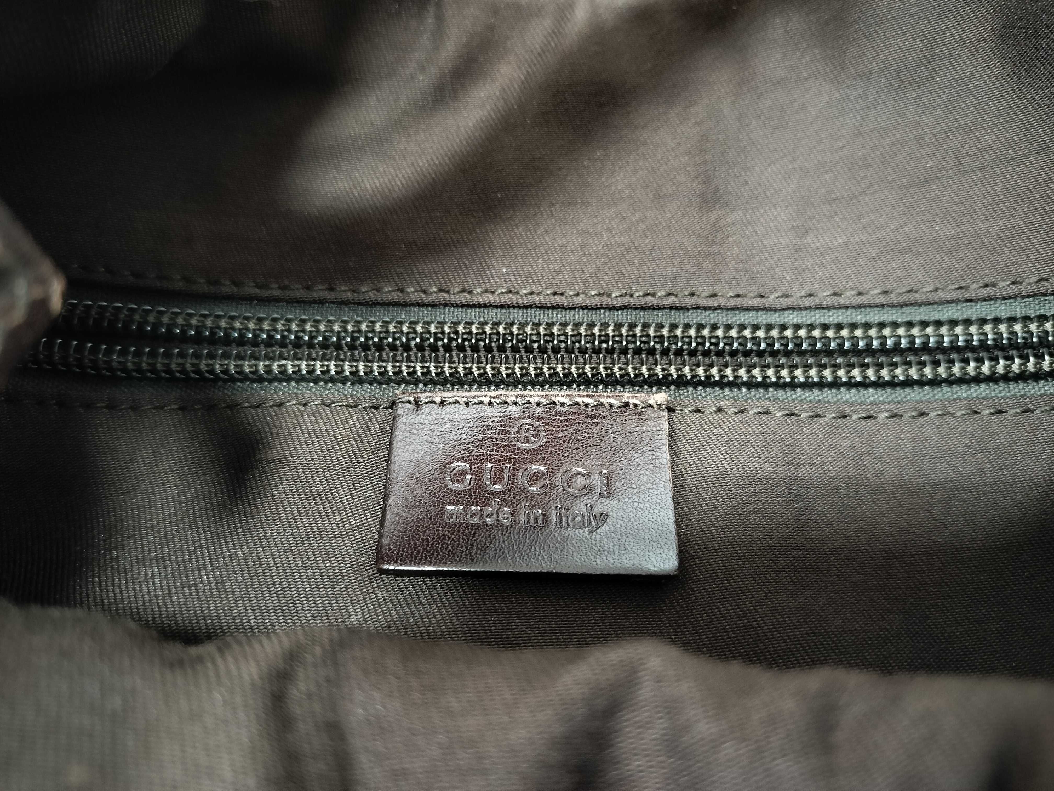 GG Canvas Shoulder Bag — view 13