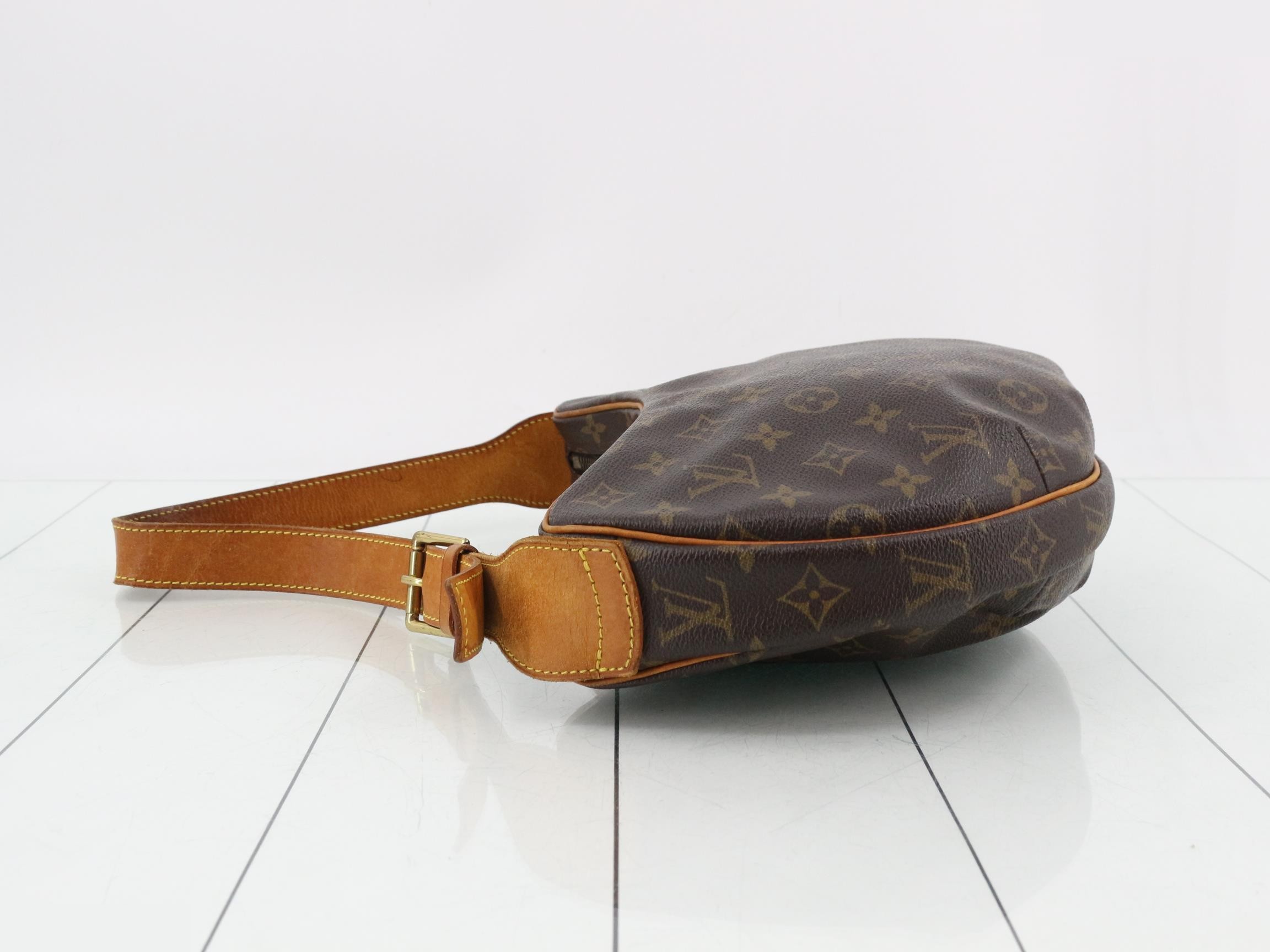 handbag — view 4