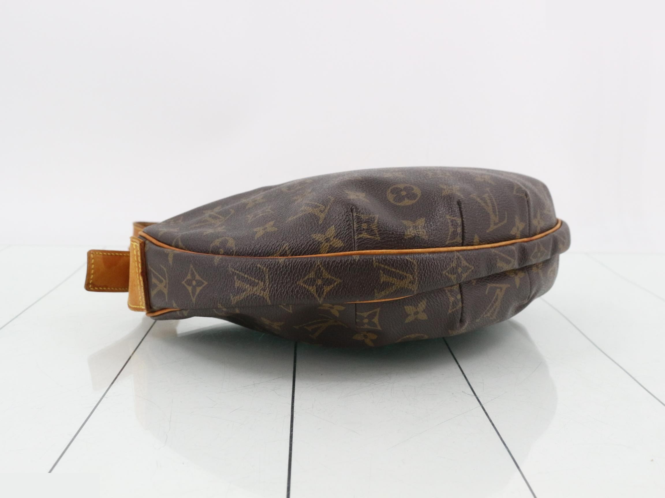 handbag — view 5