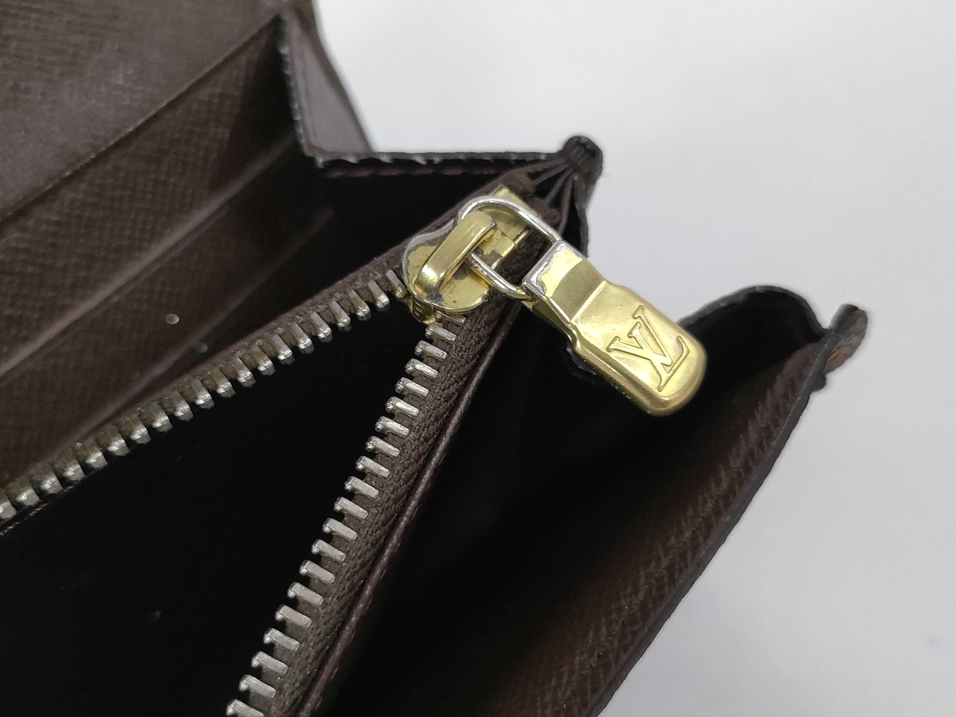 Damier Louis Vuitton Damier Portefeuille Sarah Long Wallet — view 11