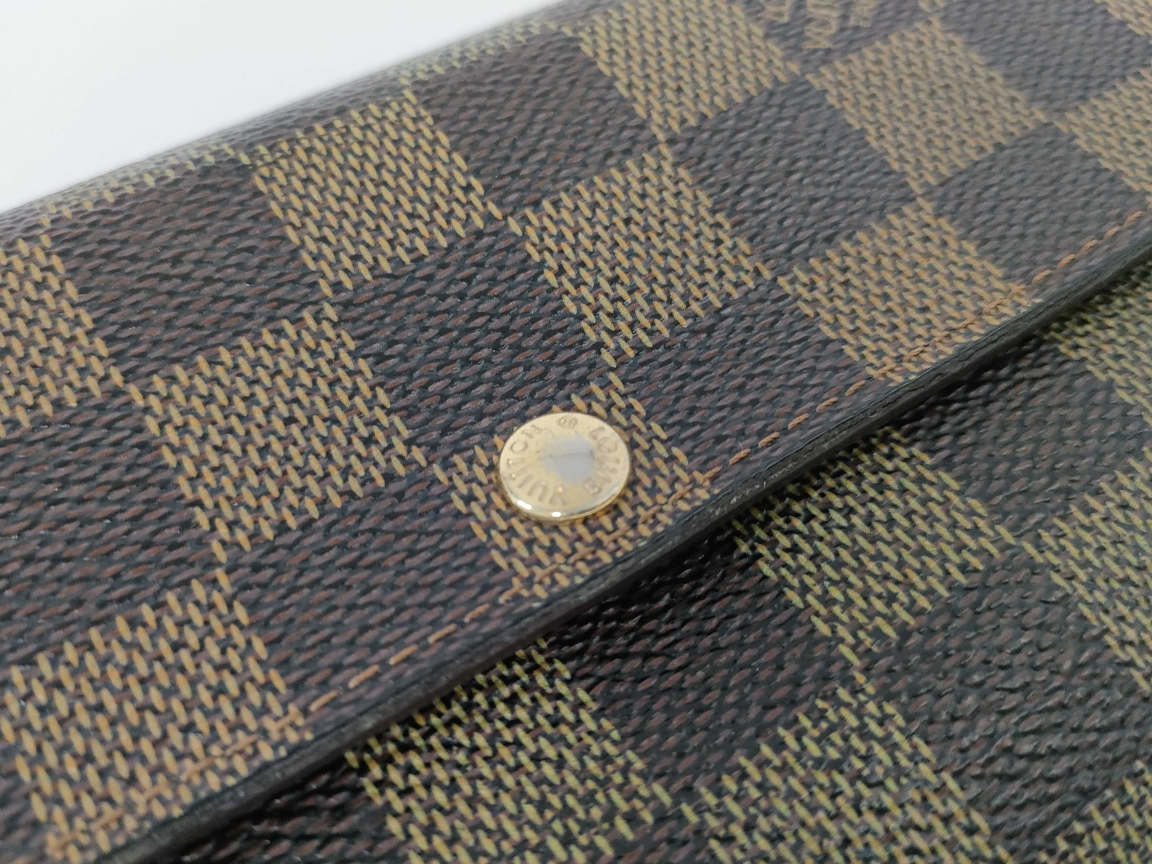 Damier Louis Vuitton Damier Portefeuille Sarah Long Wallet — view 7