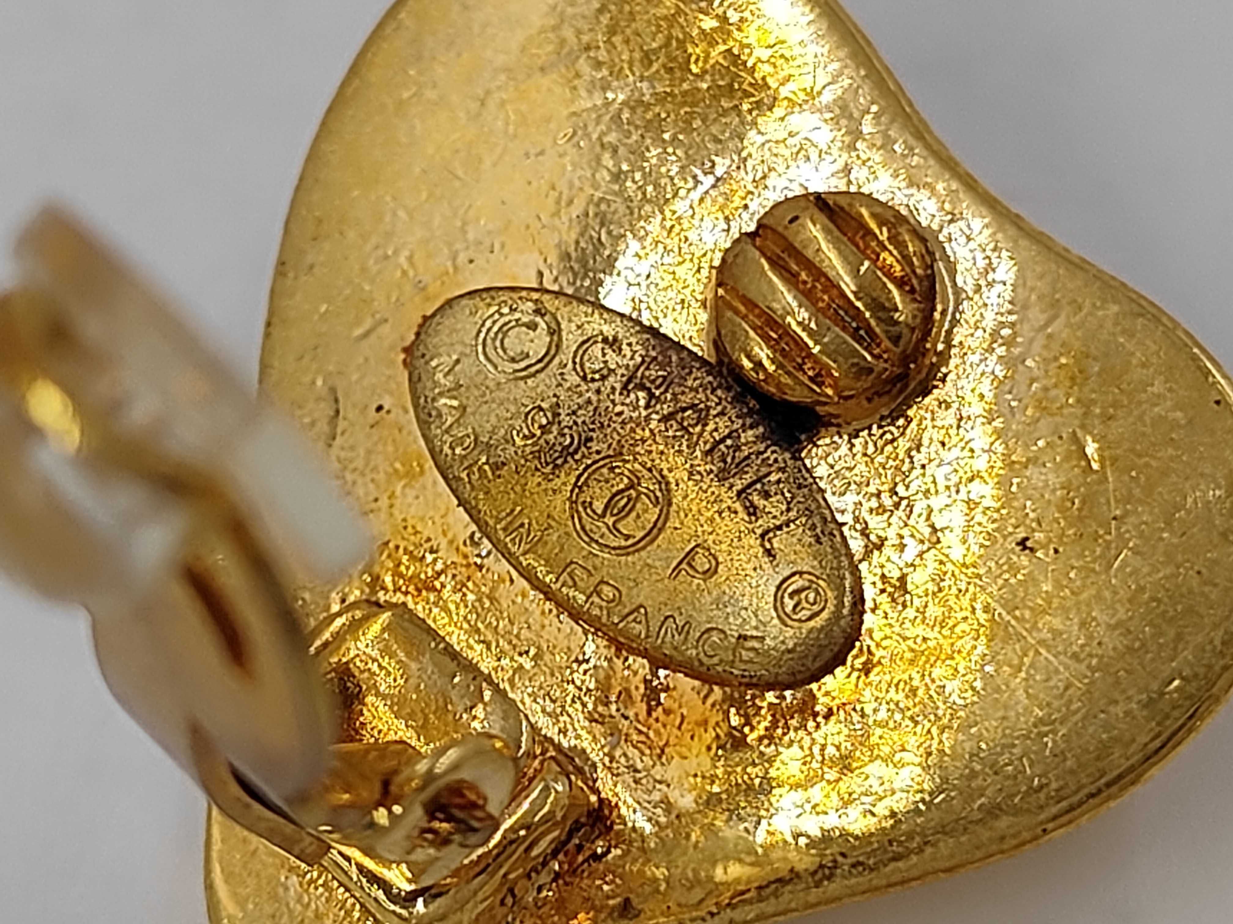 Coco Mark Heart Earrings 93P Earrings — view 5