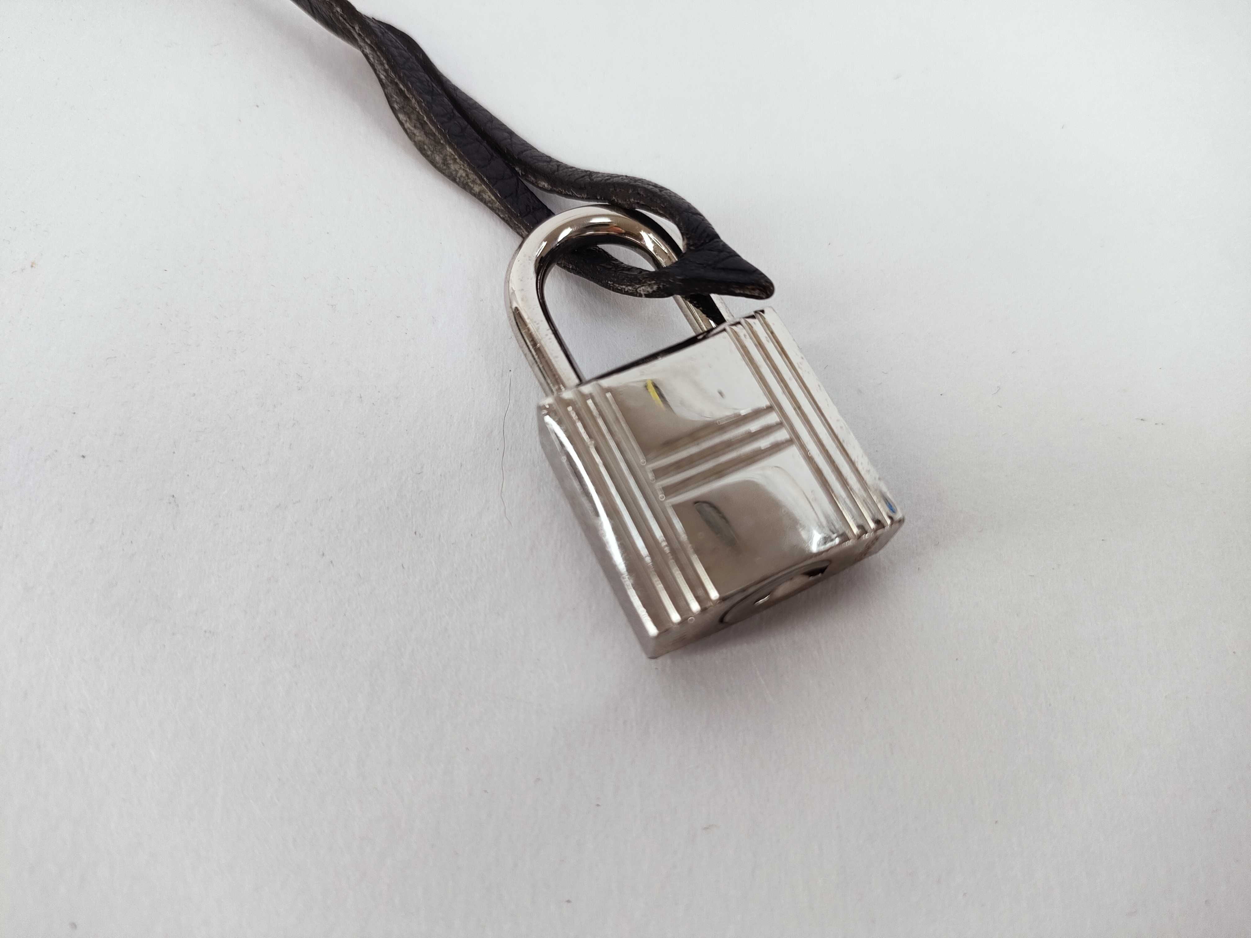 Cadena Clochette Charm — view 3