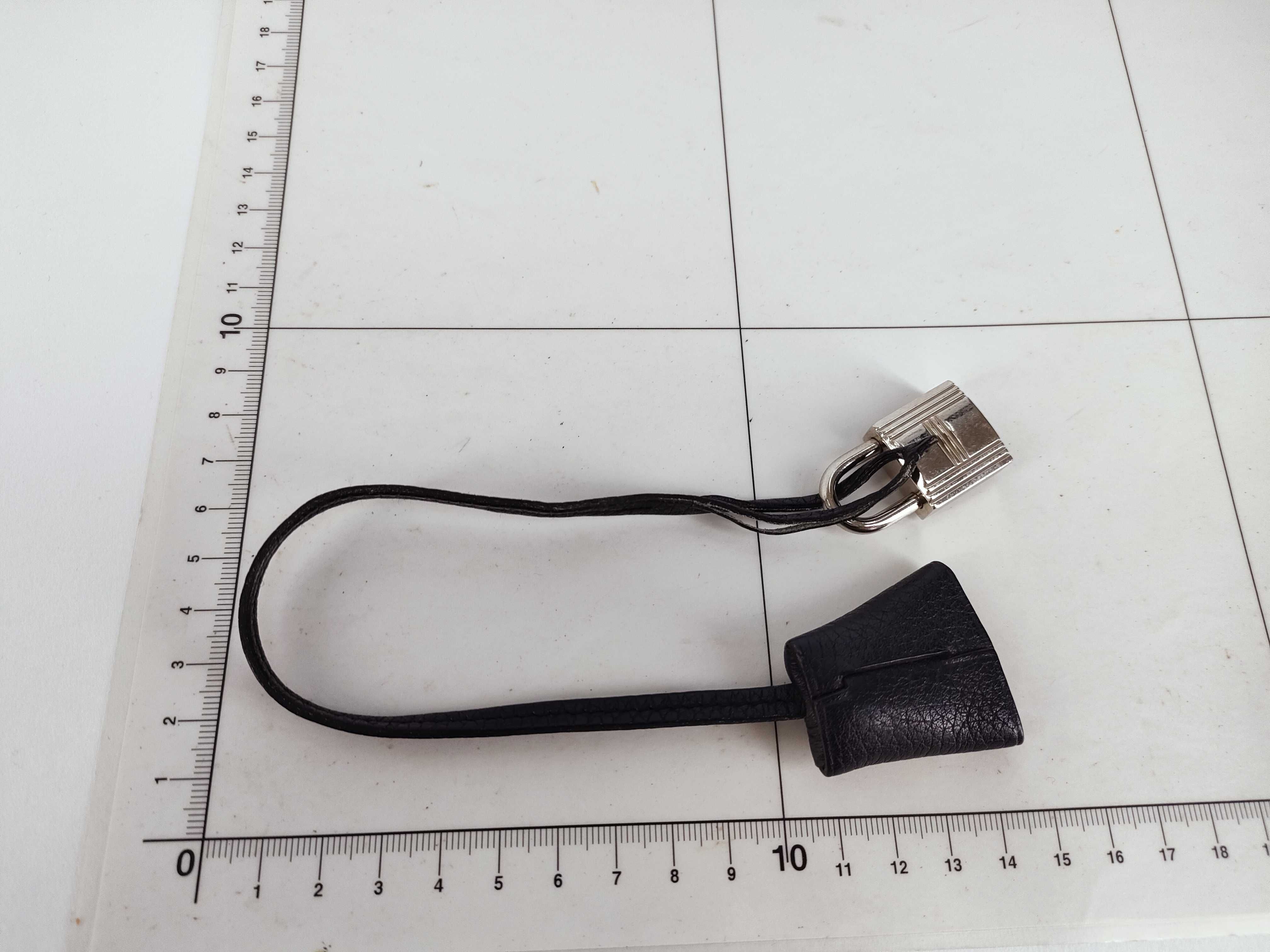 Cadena Clochette Charm — view 10