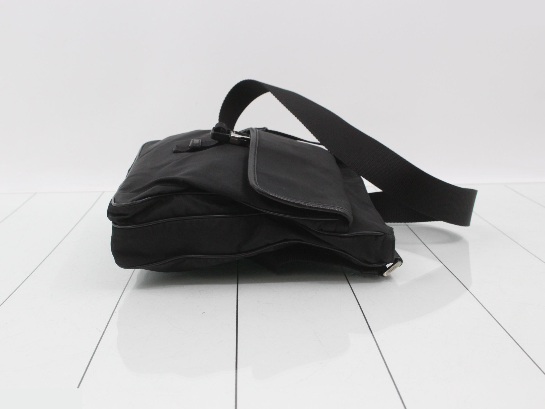 Shoulder bag — view 3