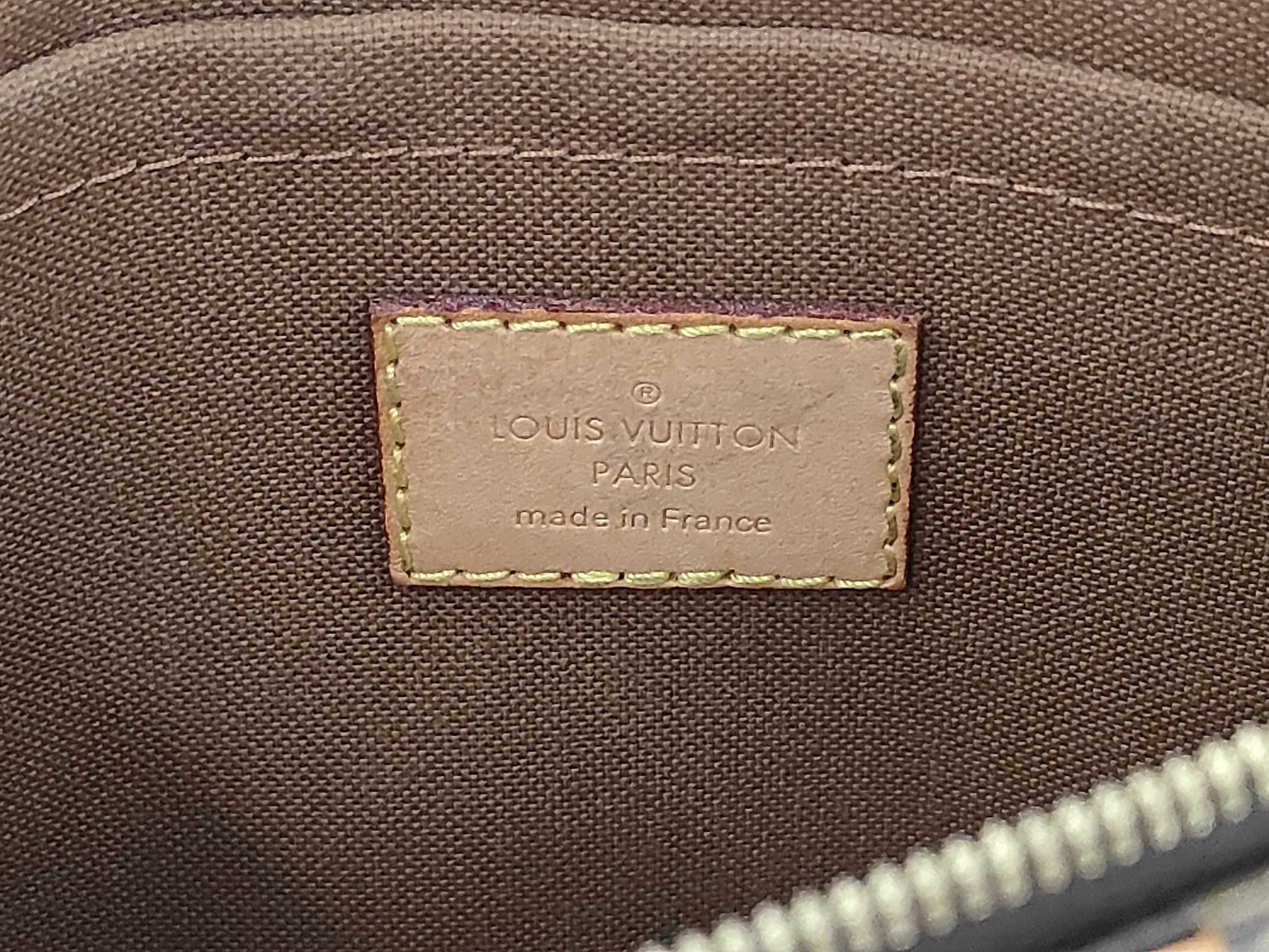 Multi Pochette Accessoires Monogram M44840 Shoulder Bag — view 12