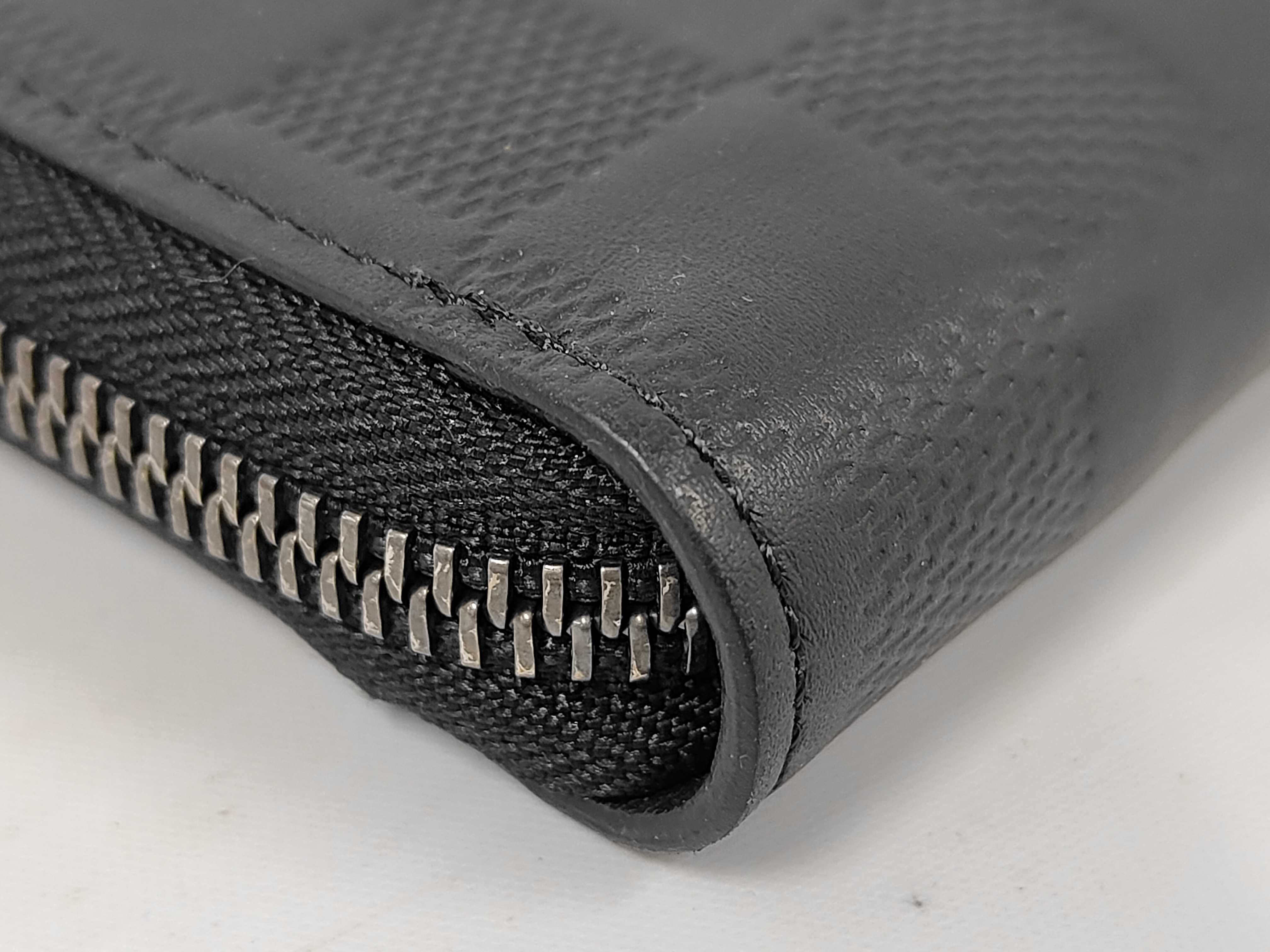 Damier Infini Zippy Wallet — view 3